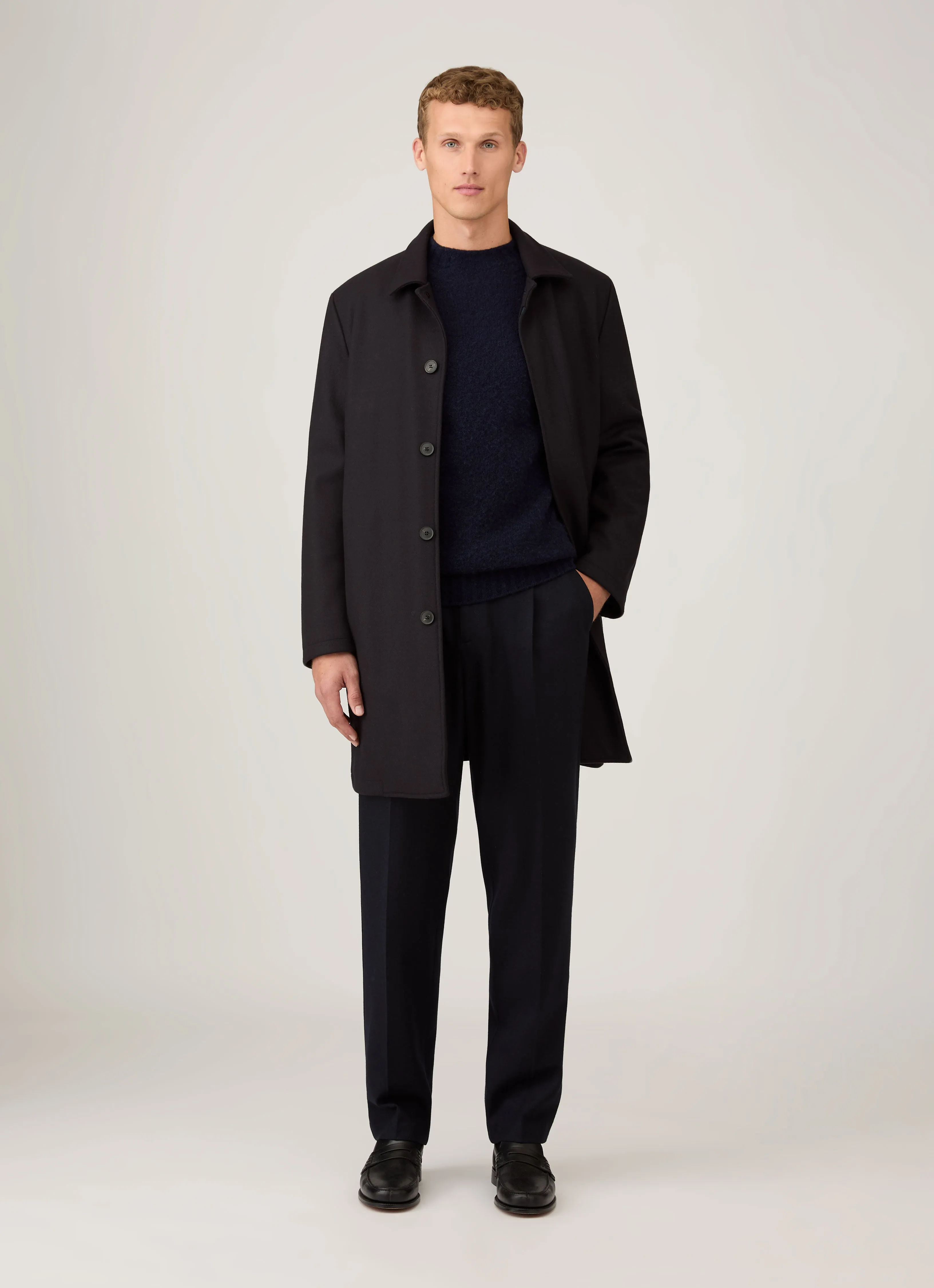 Men's Shetland Crew Neck Jumper in Navy Quick drying material Breathable mesh panel