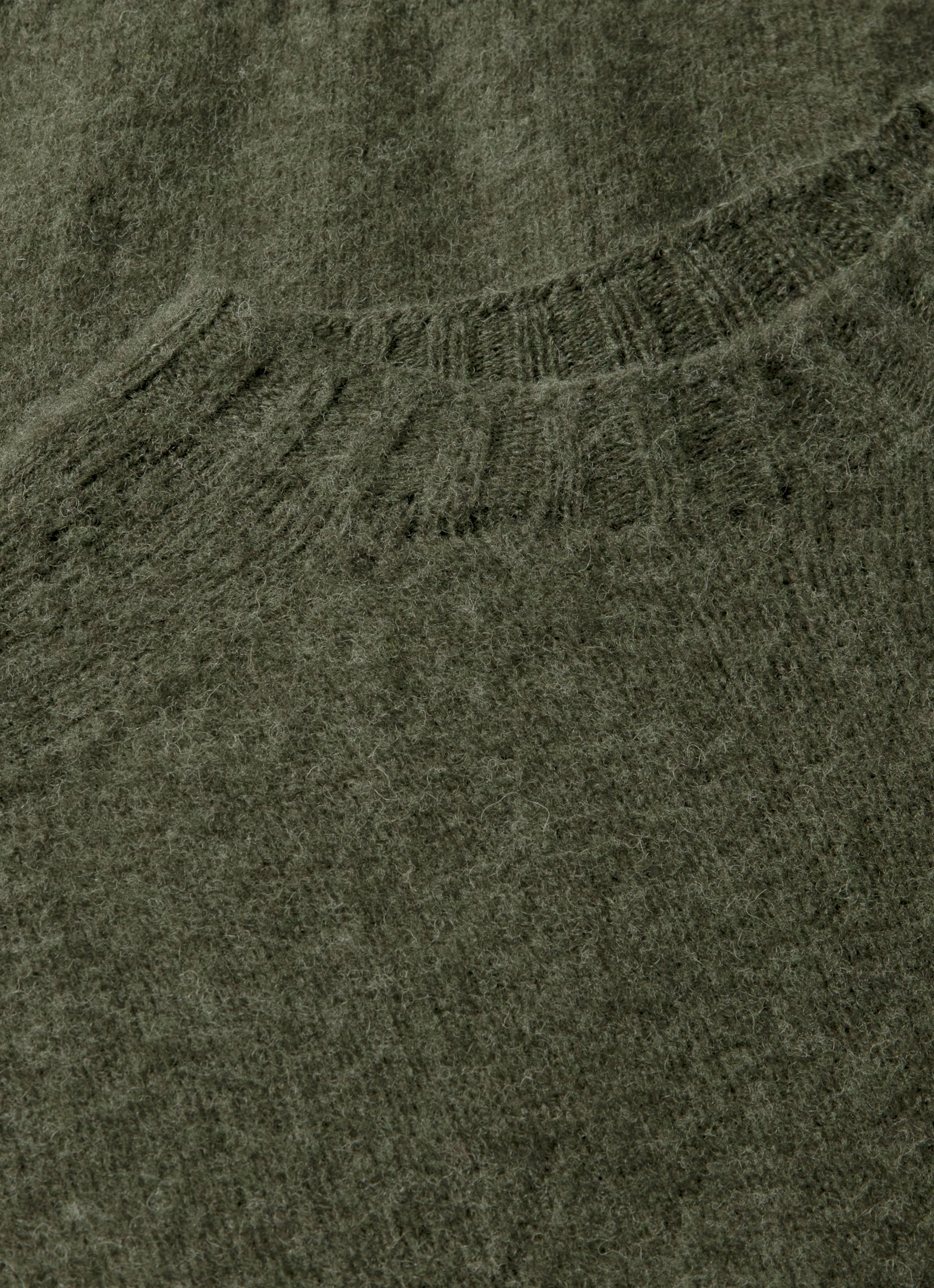 Men's Shetland Crew Neck Jumper in Sea Moss Stay Simple Crisp Look