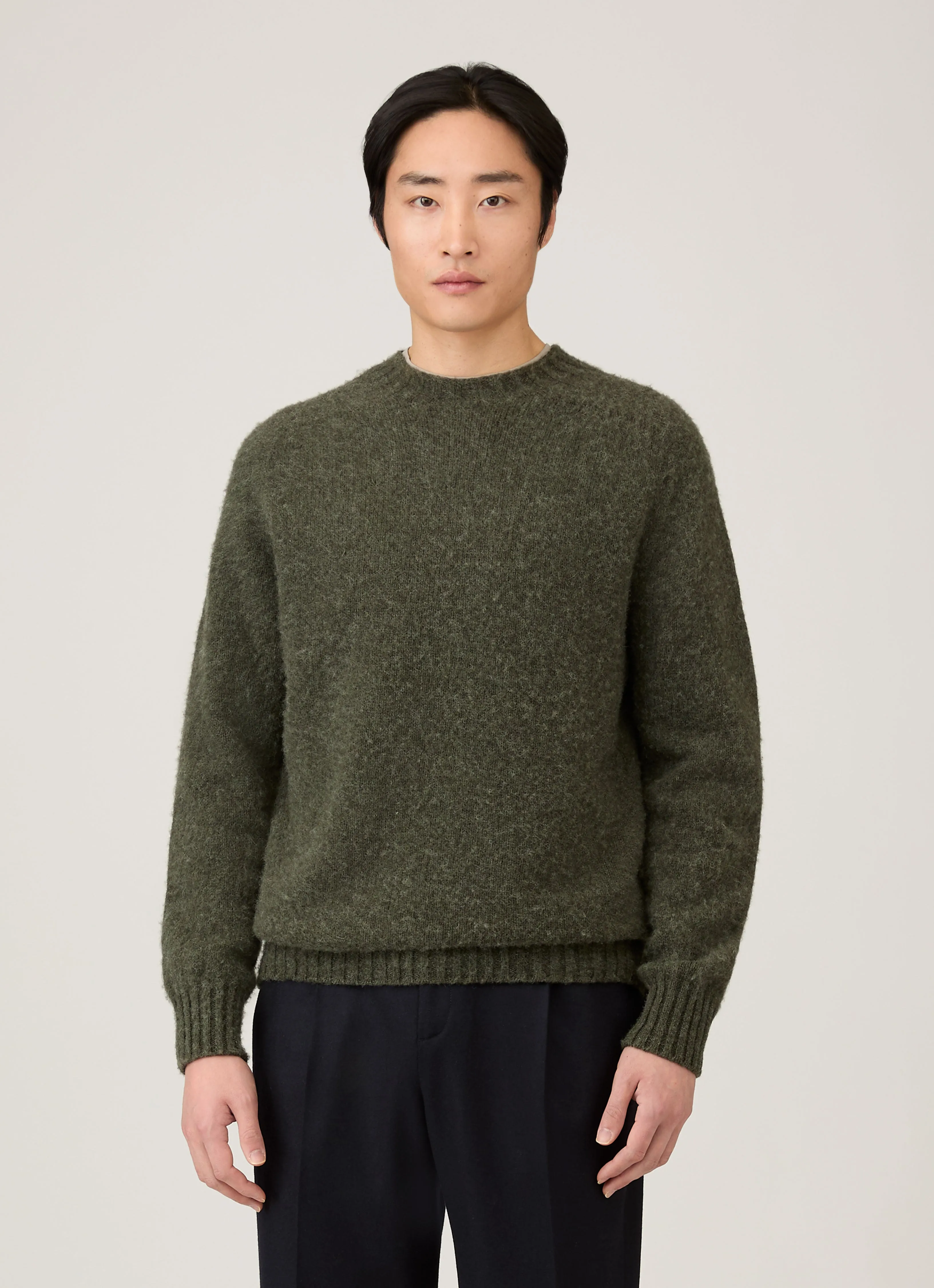 No Fuss Men's Shetland Crew Neck Jumper in Sea Moss