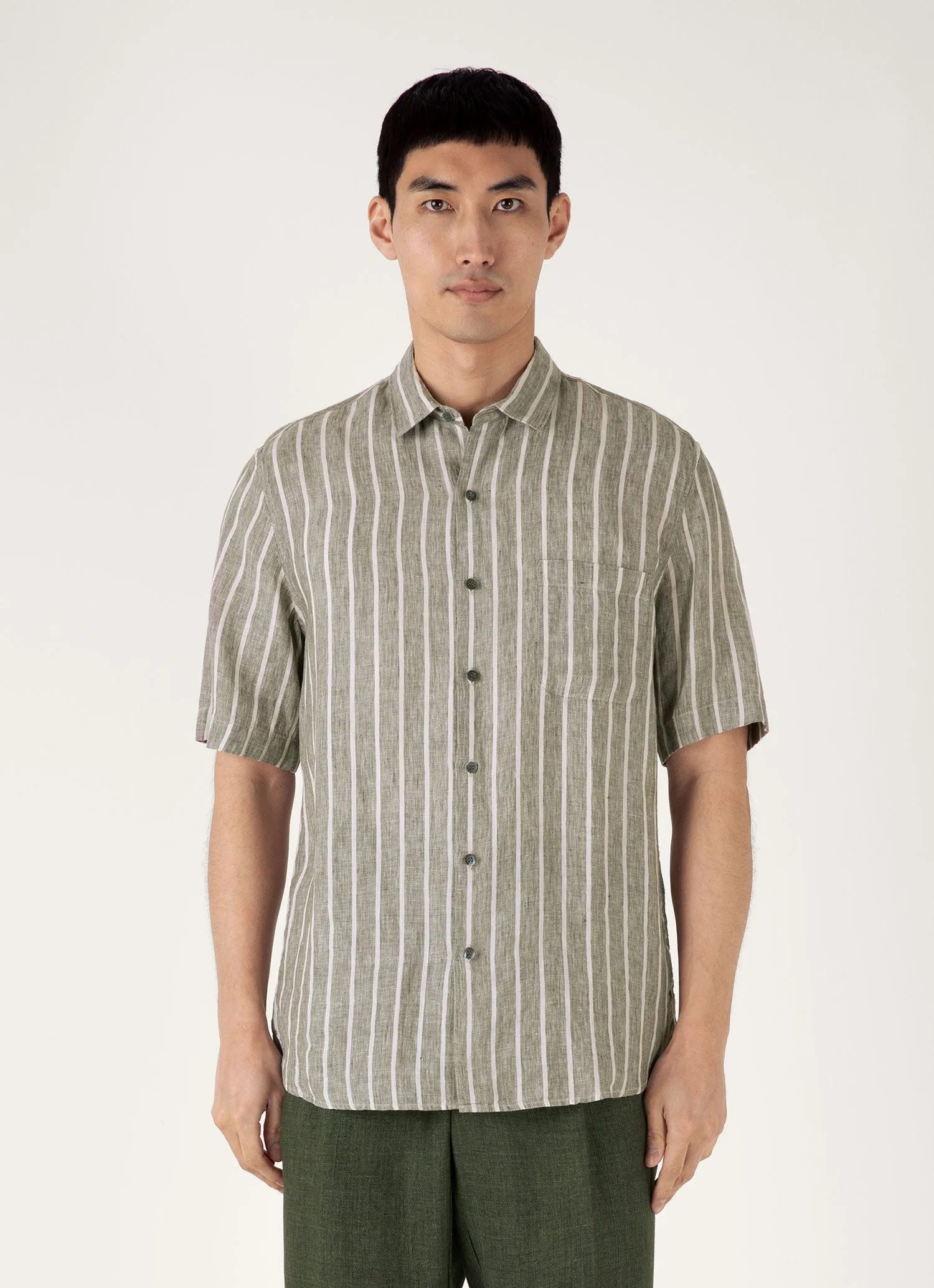 Roomy Comfort slim fit Men's Short Sleeve Linen Shirt in Dusk Green/Ecru