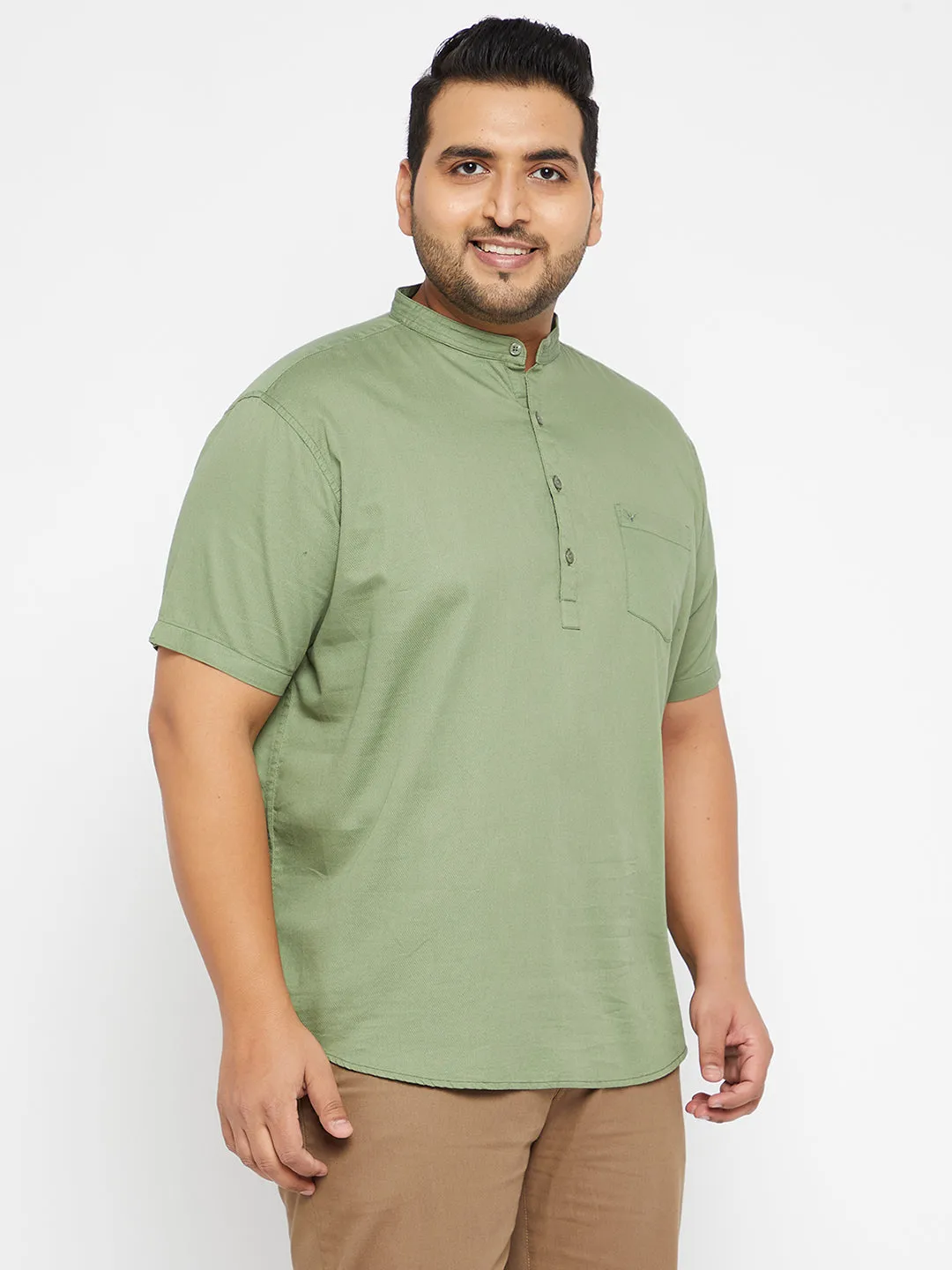 Men's Solid Green Straight Shirt Team Vibe FormFitting Cut