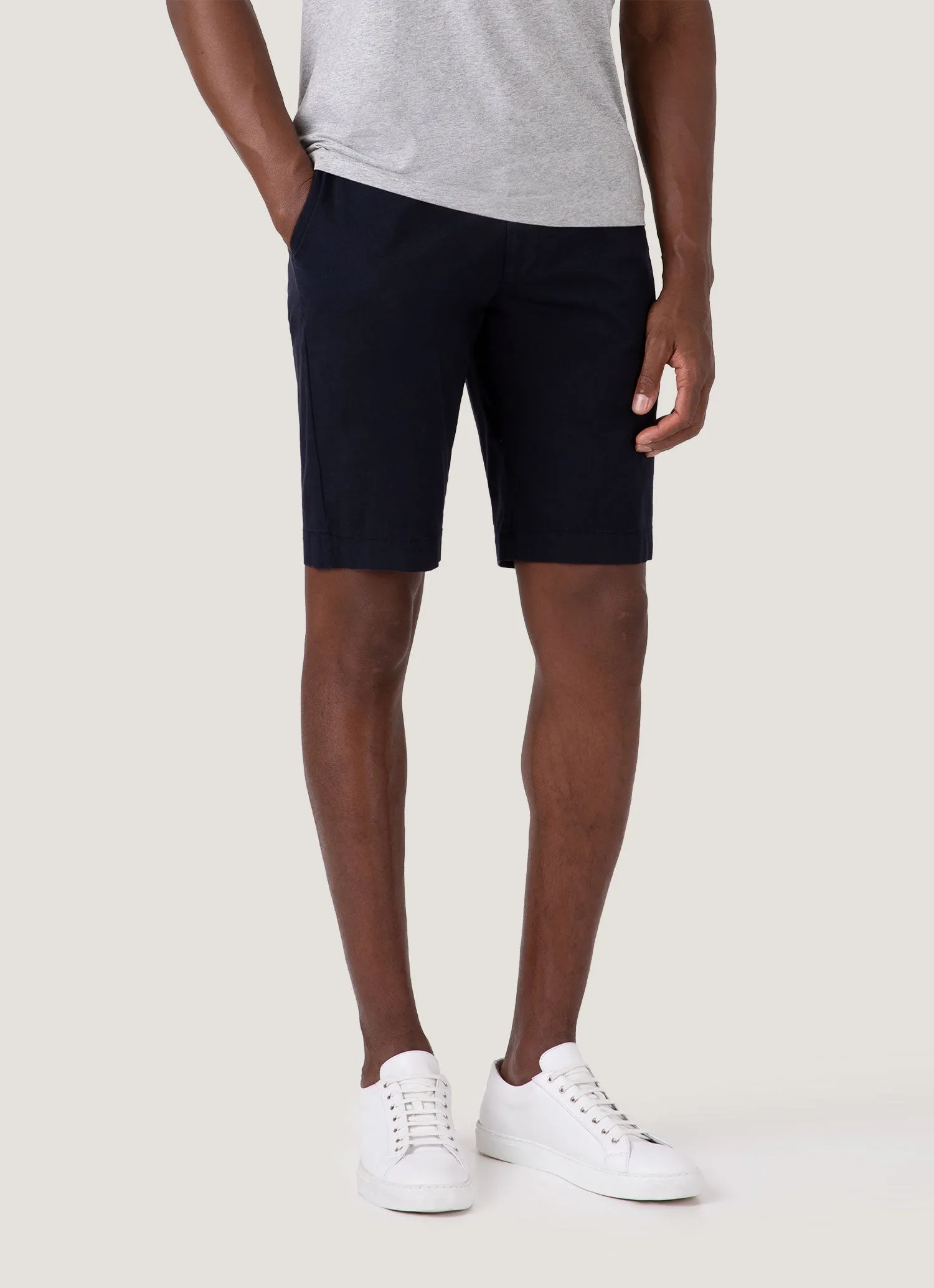 Men's Stretch Cotton Twill Chino Shorts in Navy High Elasticity Blend