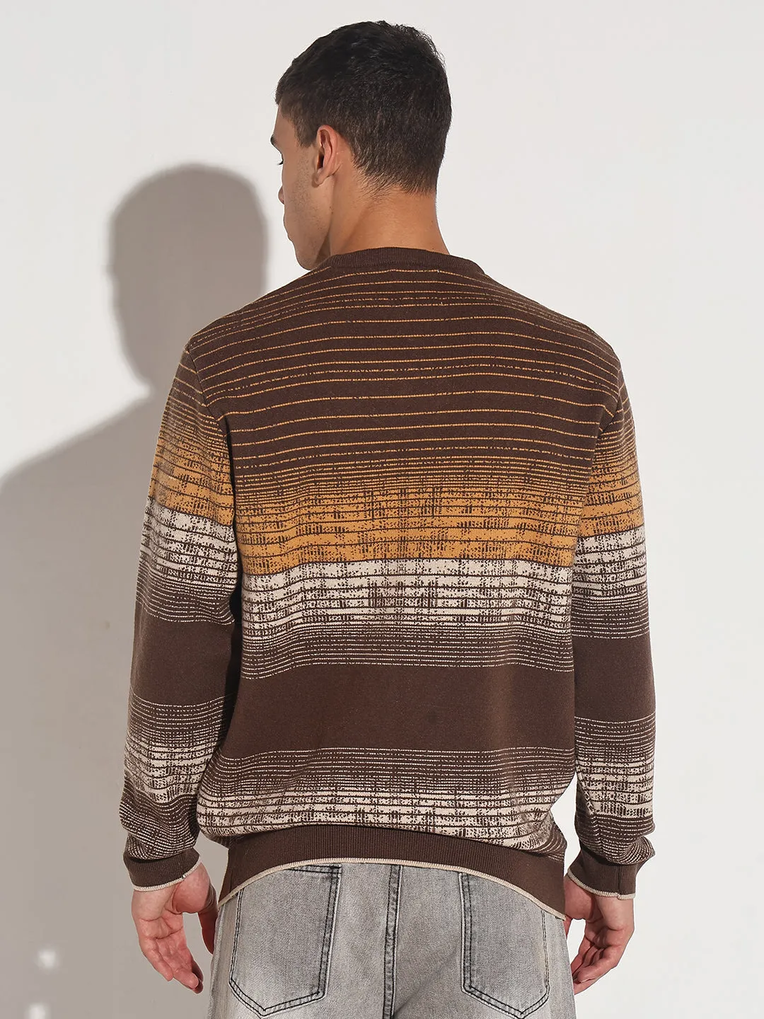 Clean Style Men's Striped Brown Gradient Ribbed Round Neck Sweater
