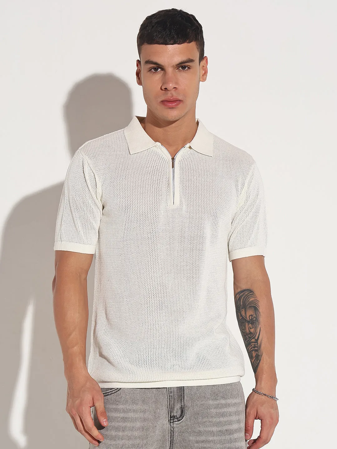 Men??s Textured White Short Sleeve Semi Sheer Polo T-Shirt with Zipper  Detail Light Flow