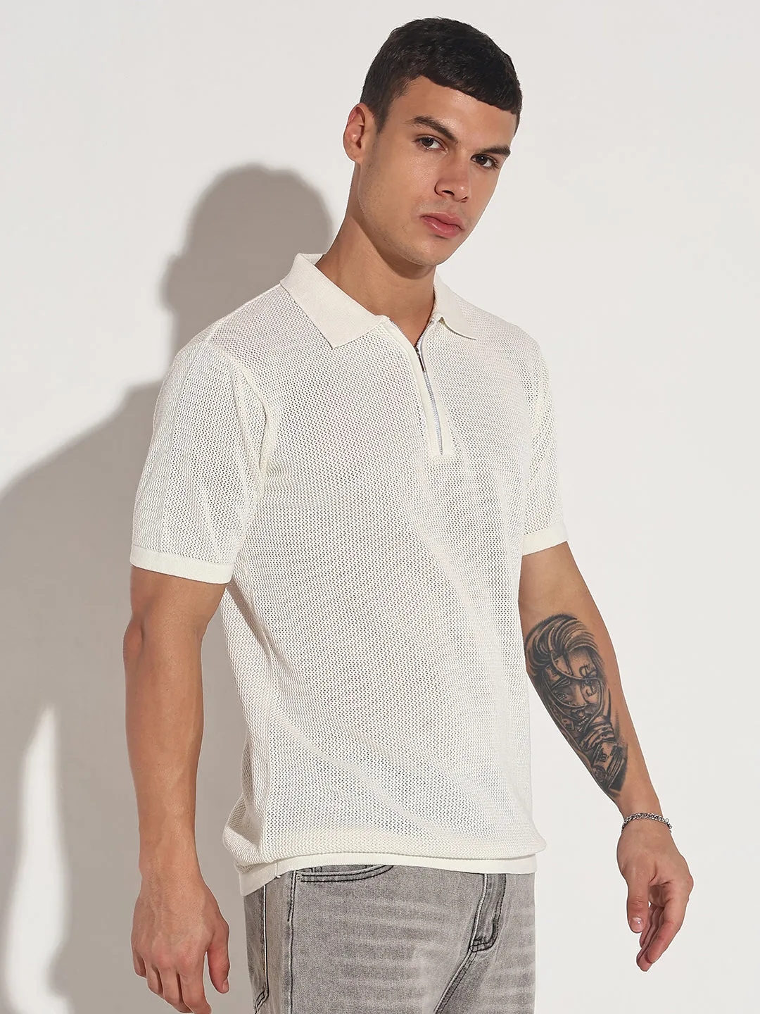 Men??s Textured White Short Sleeve Semi Sheer Polo T-Shirt with Zipper  Detail VersatileCuff