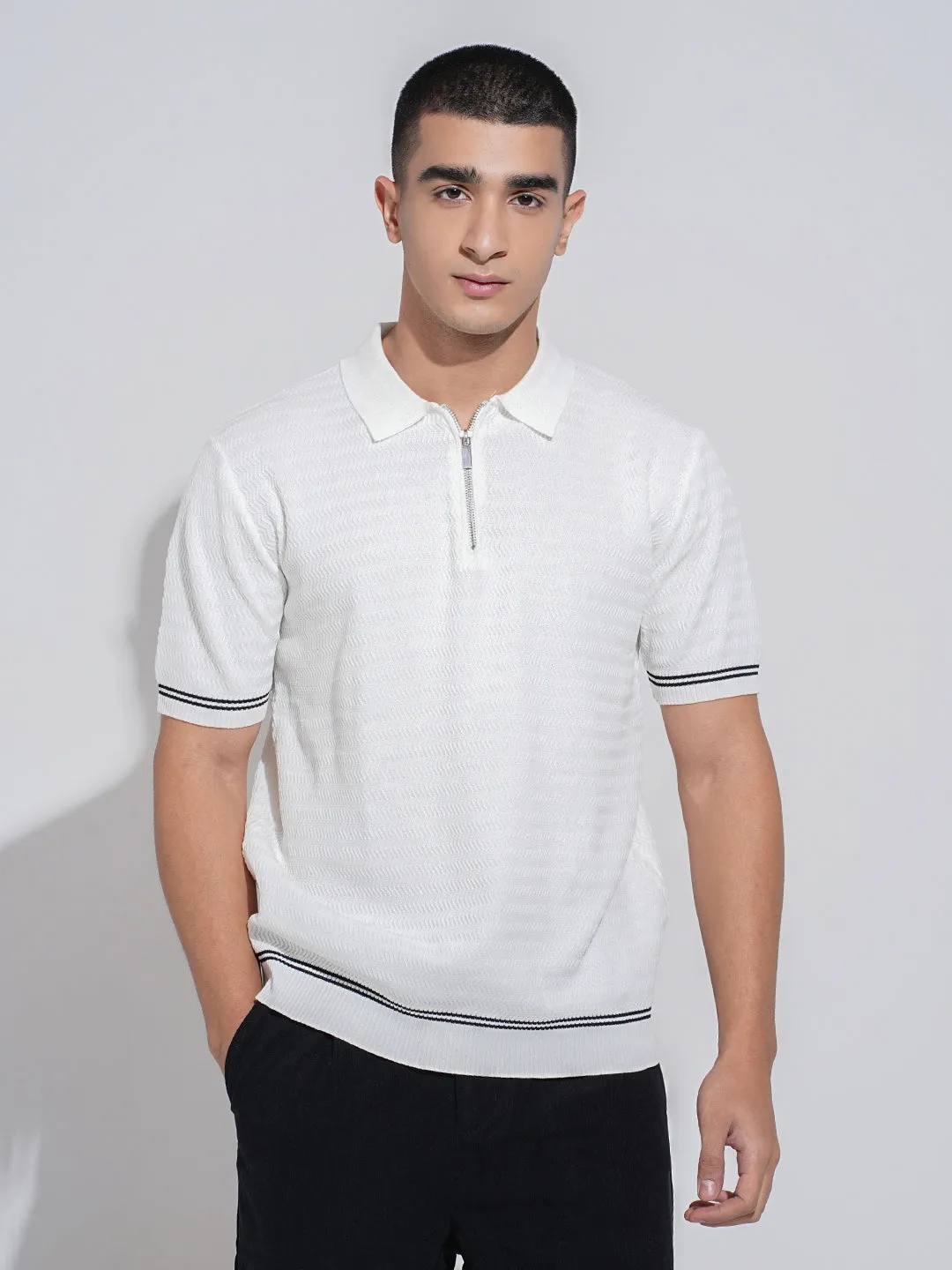 Men's Textured White Short Sleeves Polo Collar Regular Fit T-Shirt AntiStatic Material