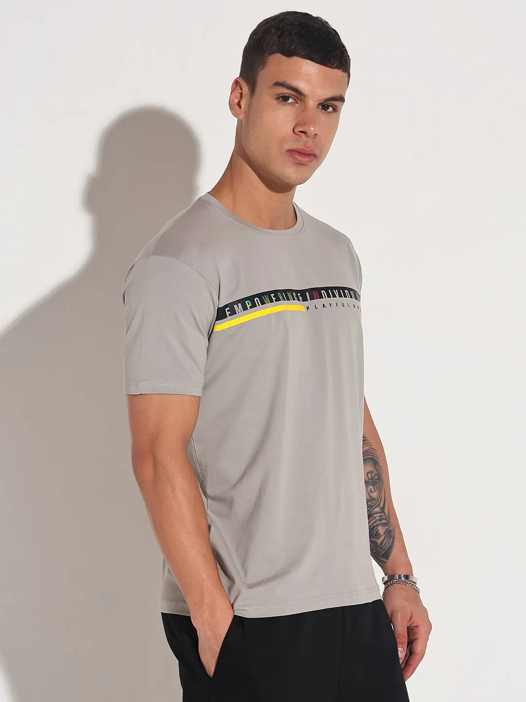 Men's Typography Grey Round Neck Regular Fit T-Shirt AbrasionFreeZone Laid-Back Outfit