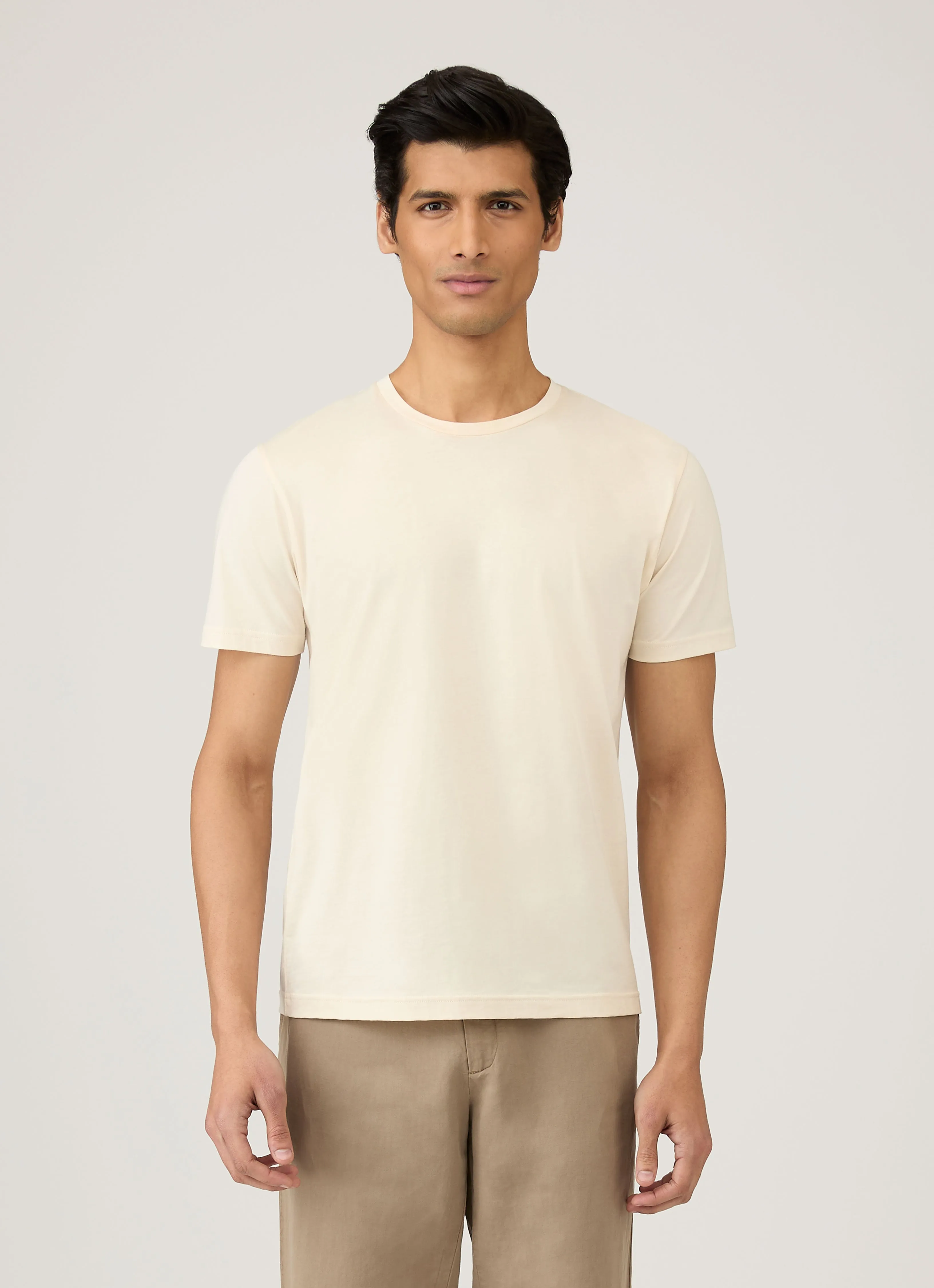 Men's Undyed Riviera T-shirt in Undyed Chill Style Playful Design