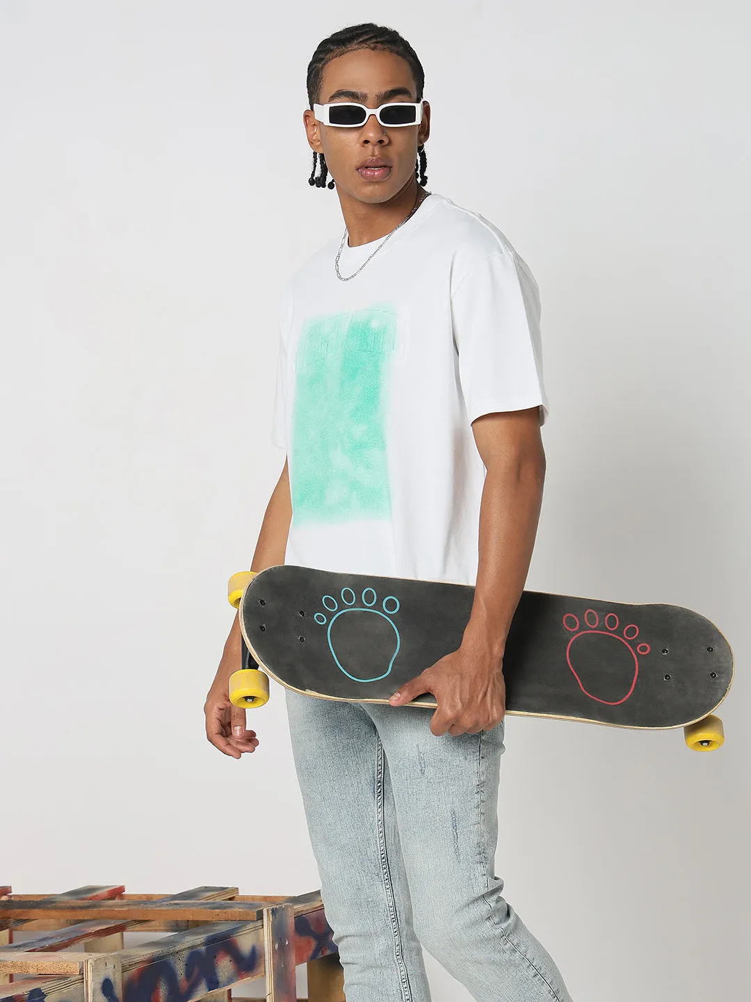 Men's White & Green Vintage Wash T-Shirt CompactFold