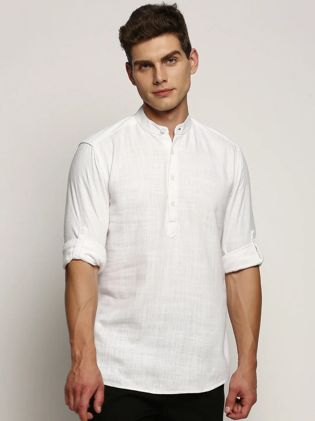 Relaxed Cut Men's White Band Collar Roll-Up Sleeves Cotton Straight Shirt