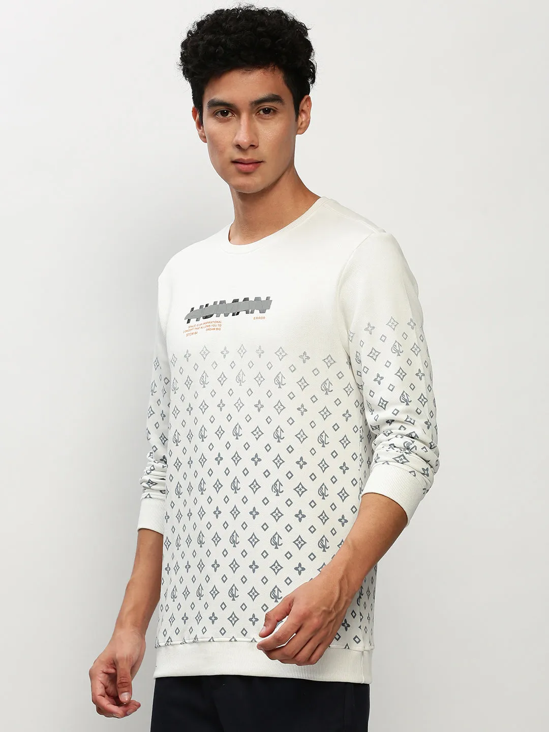 product solo confidence Men's White Conversational Printed Cotton Sweatshirt