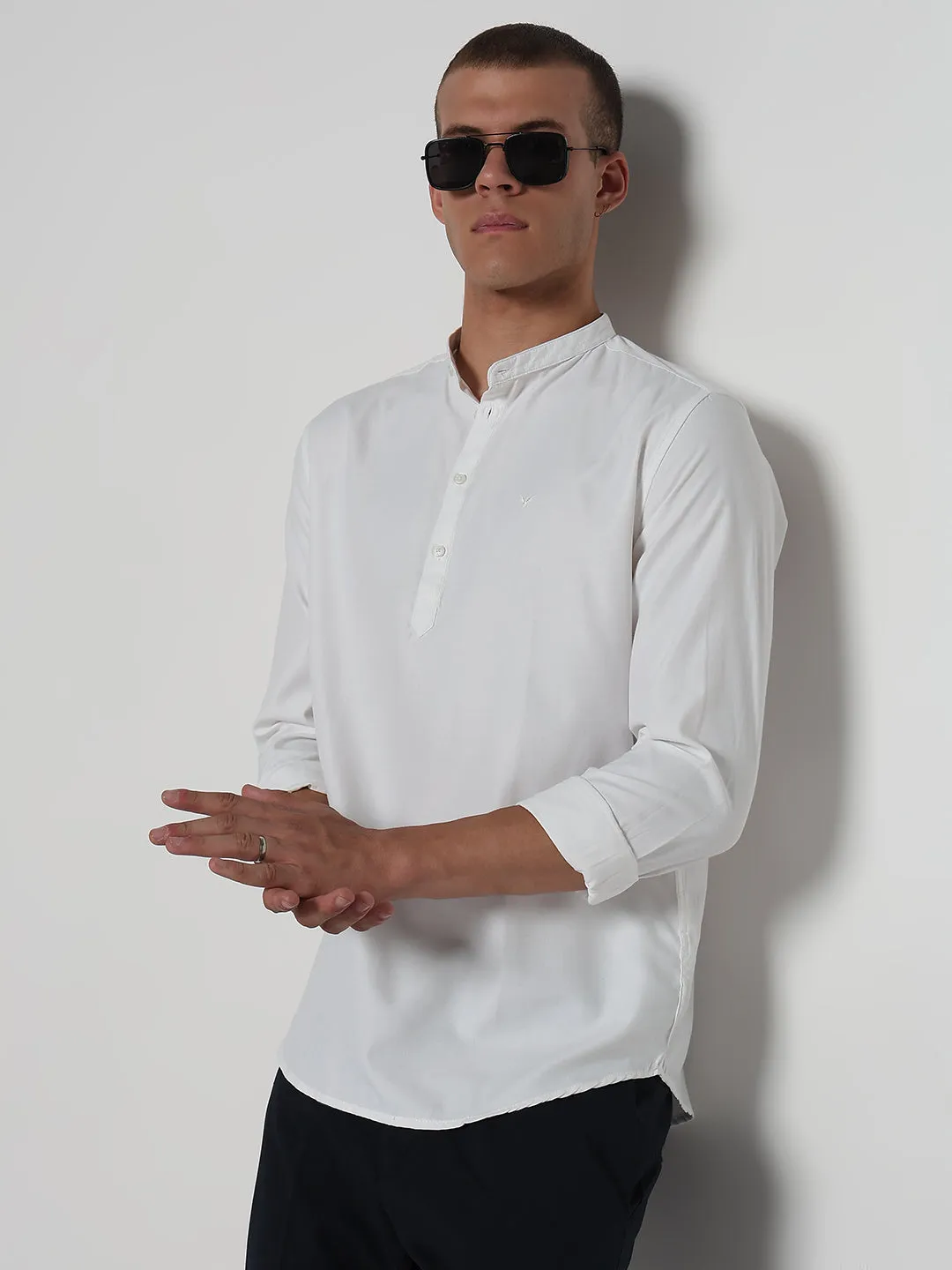 AntiOdor Fabric Legend Glow Men's White Mandarin Collar Slim Fit Shirt