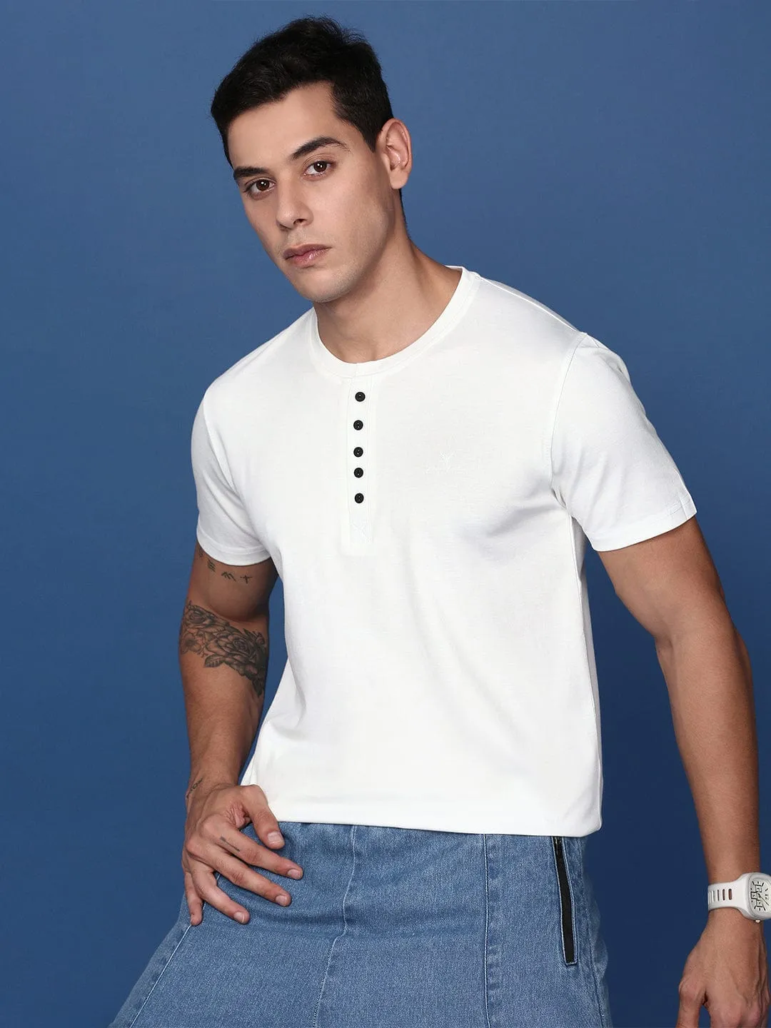 Layer Fit Drawstring Hood Men's White Solid Henley Neck Cotton Slim Fit T-Shirt