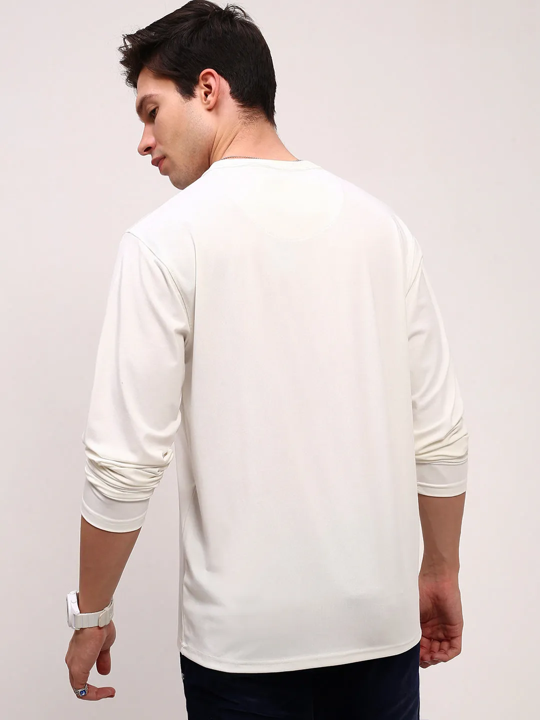 Affordable Men's White Solid Henley Neck Cotton T-Shirt