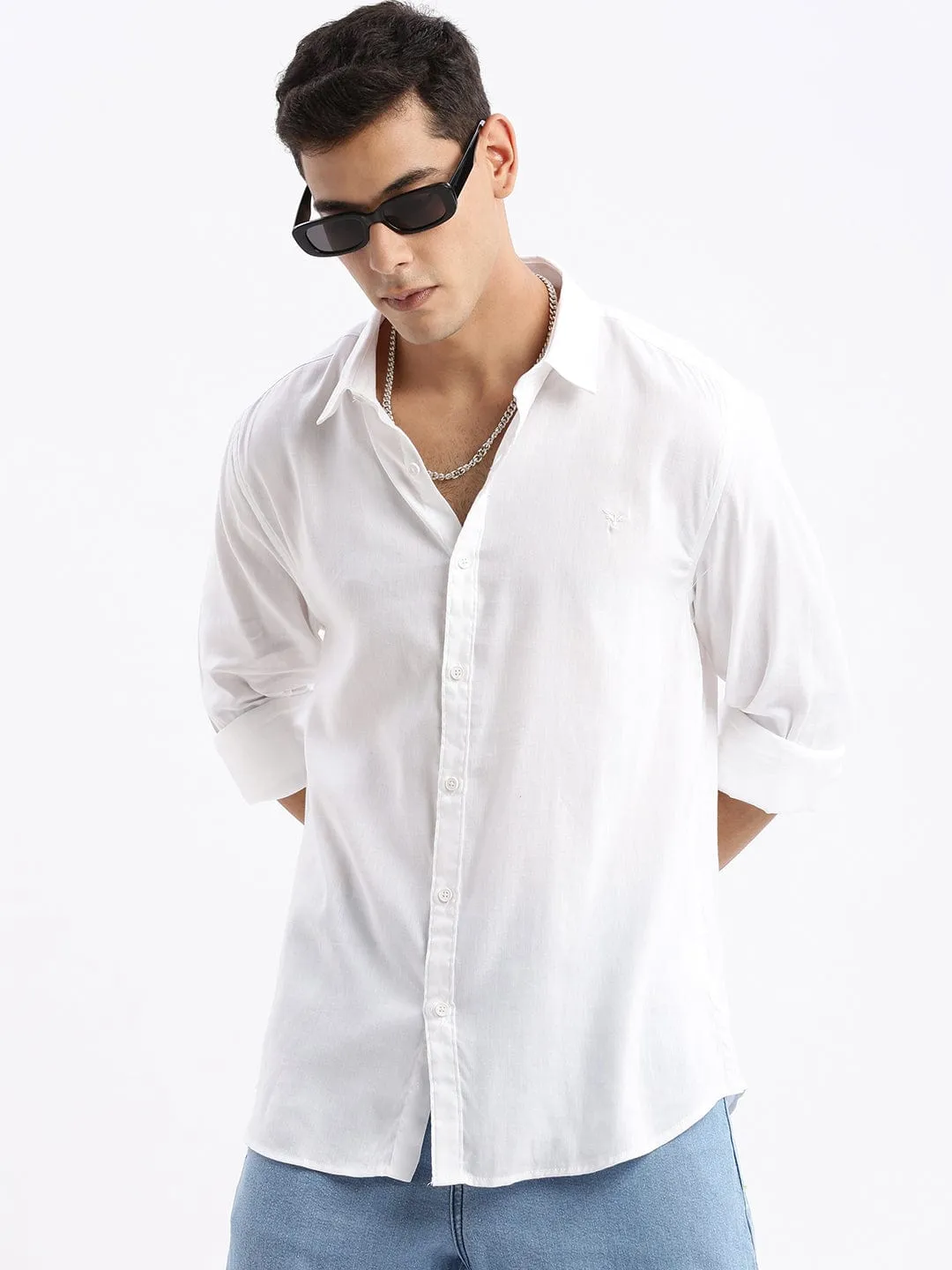 Men's White Standard Slim Fit Opaque Cotton Casual Shirt CompactPackaging AntiOdor Fabric