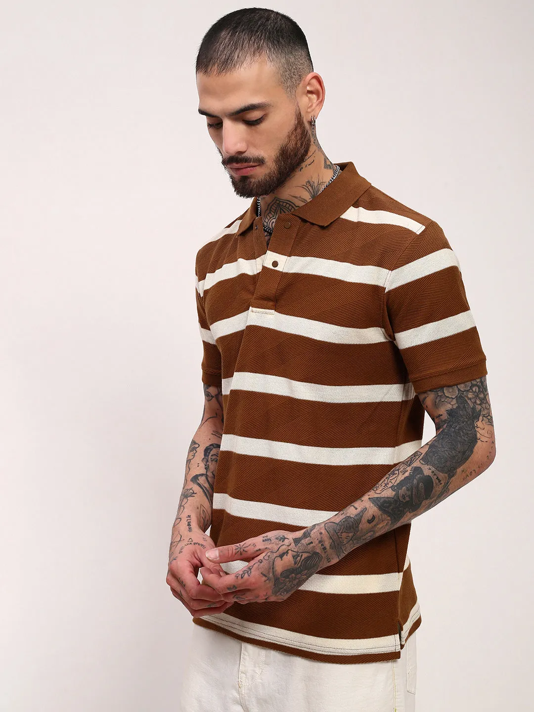 ring accents Men's Brown Striped T-Shirt