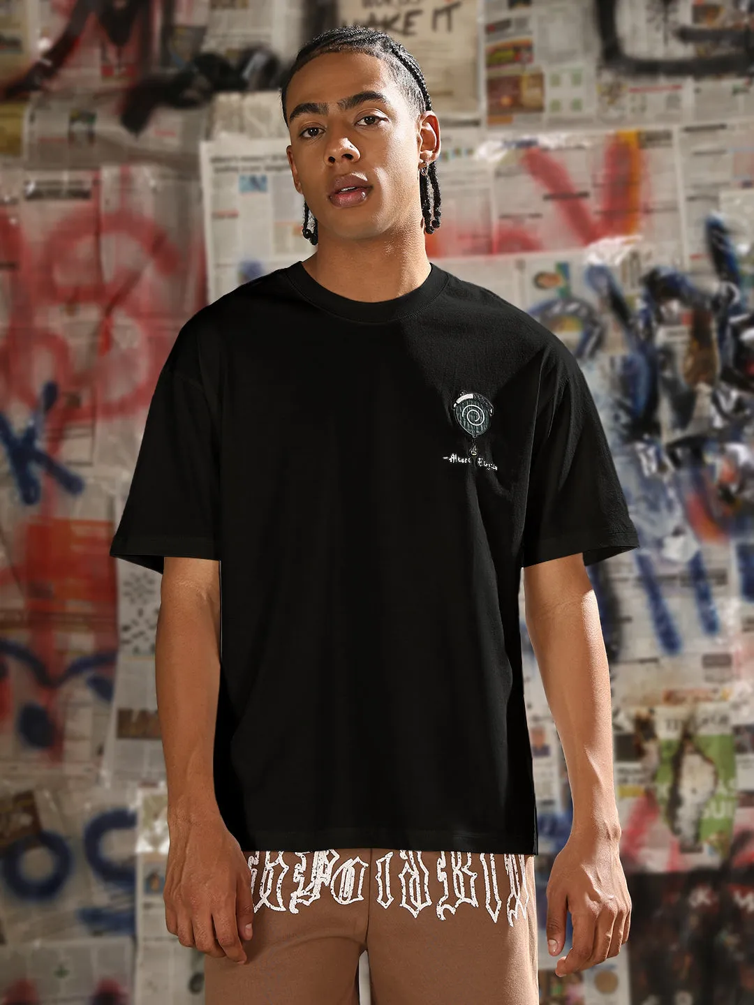 Men's Printed Black Relaxed Fit T-Shirt Tailored Fit