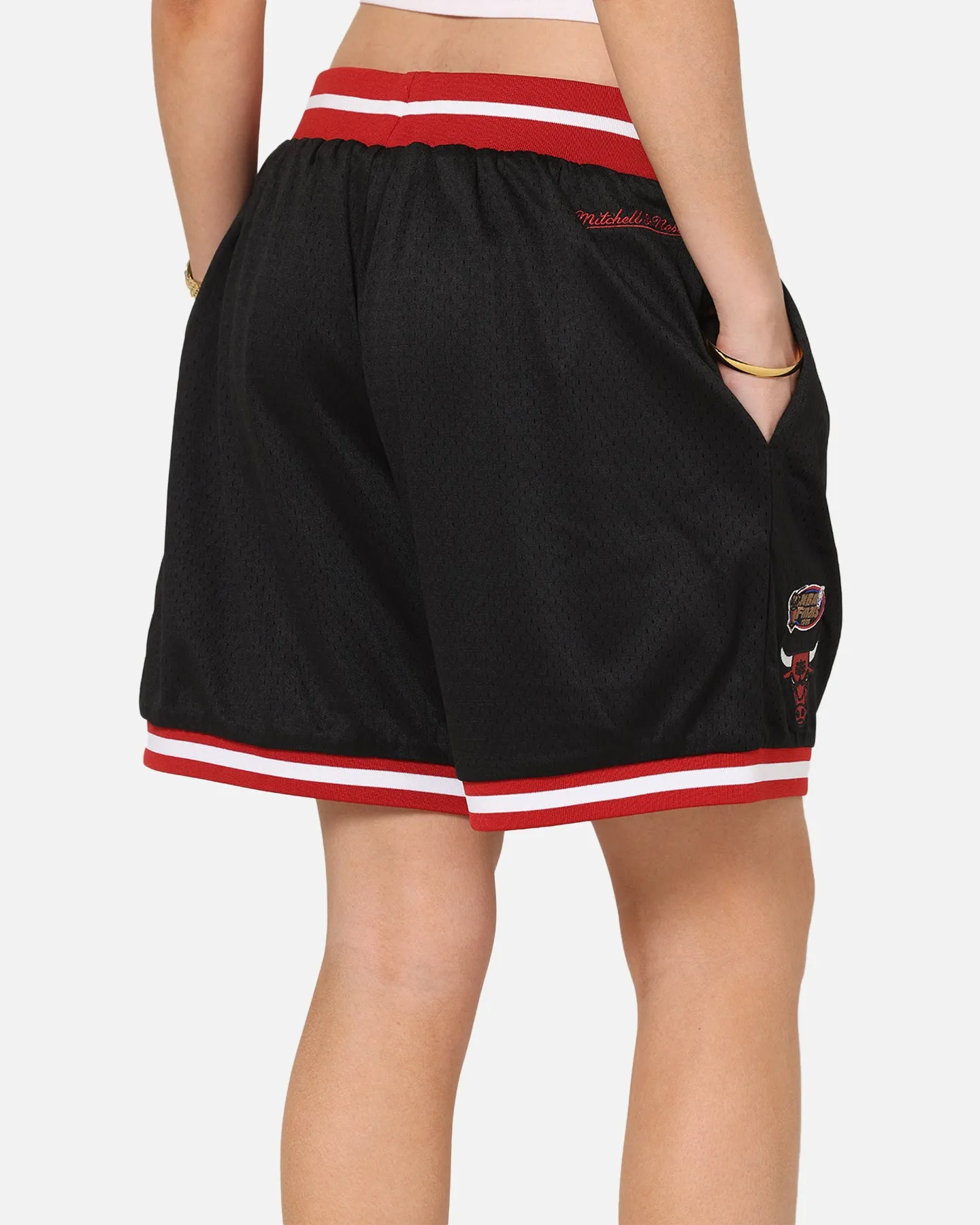 denim material Reflective details Mitchell & Ness Chicago Bulls Gothic Shorts Black