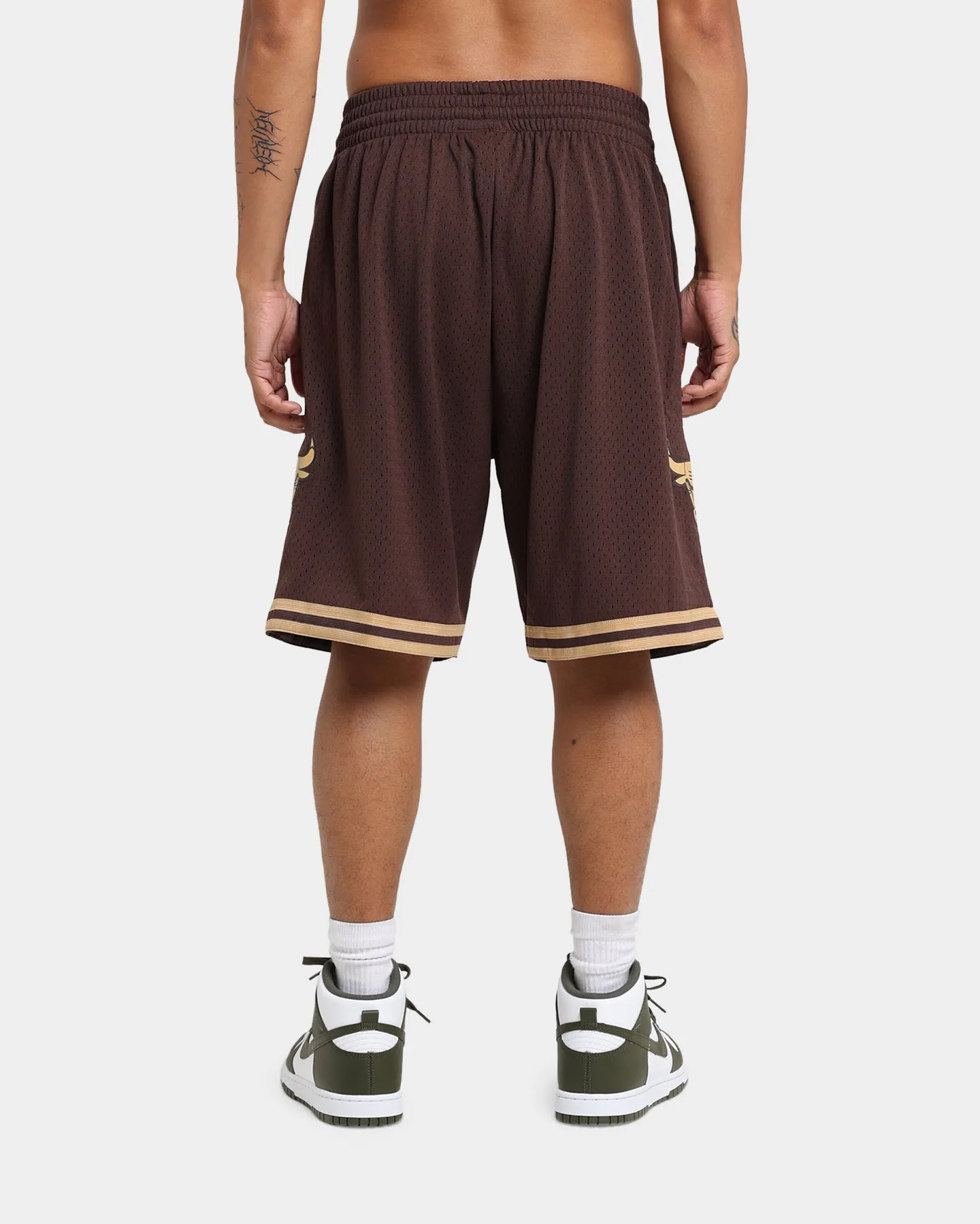 Mitchell & Ness Chicago Bulls Lux Brown Swingman Shorts Baroque Brown Wrinkle Resistant Treatment