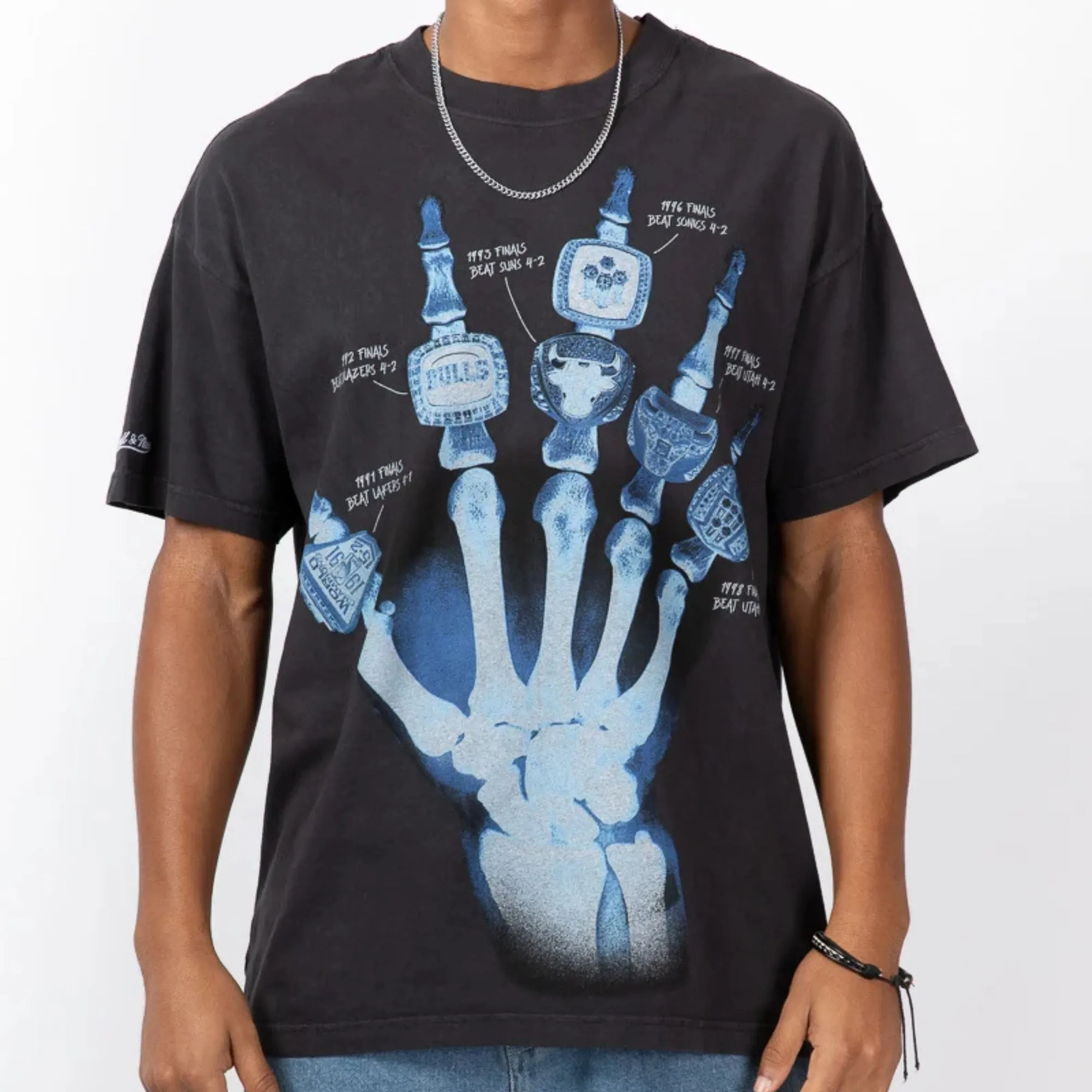 Mitchell & Ness Chicago Bulls X-ray Tee Precision Cut