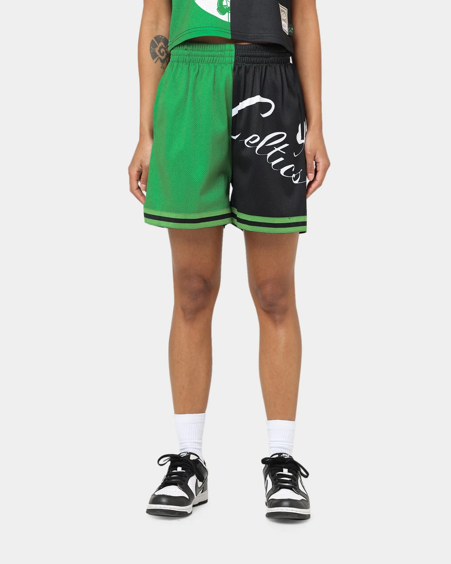 Anti Slip Waistband Mitchell & Ness Women's Boston Celtics Big Face 5.0 Shorts Green