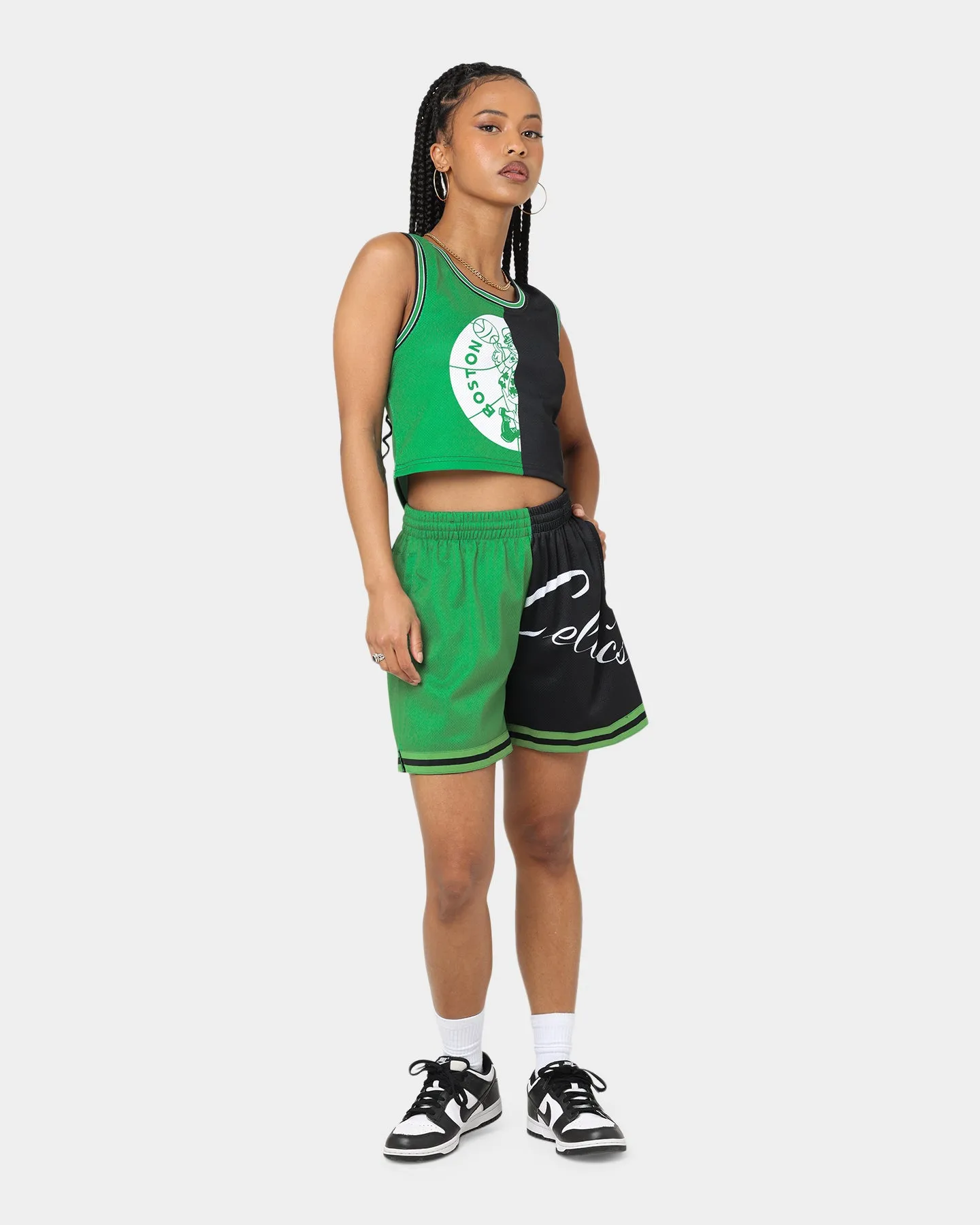 Mitchell & Ness Women's Boston Celtics Big Face 5.0 Shorts Green Relaxed Look Move Friendly