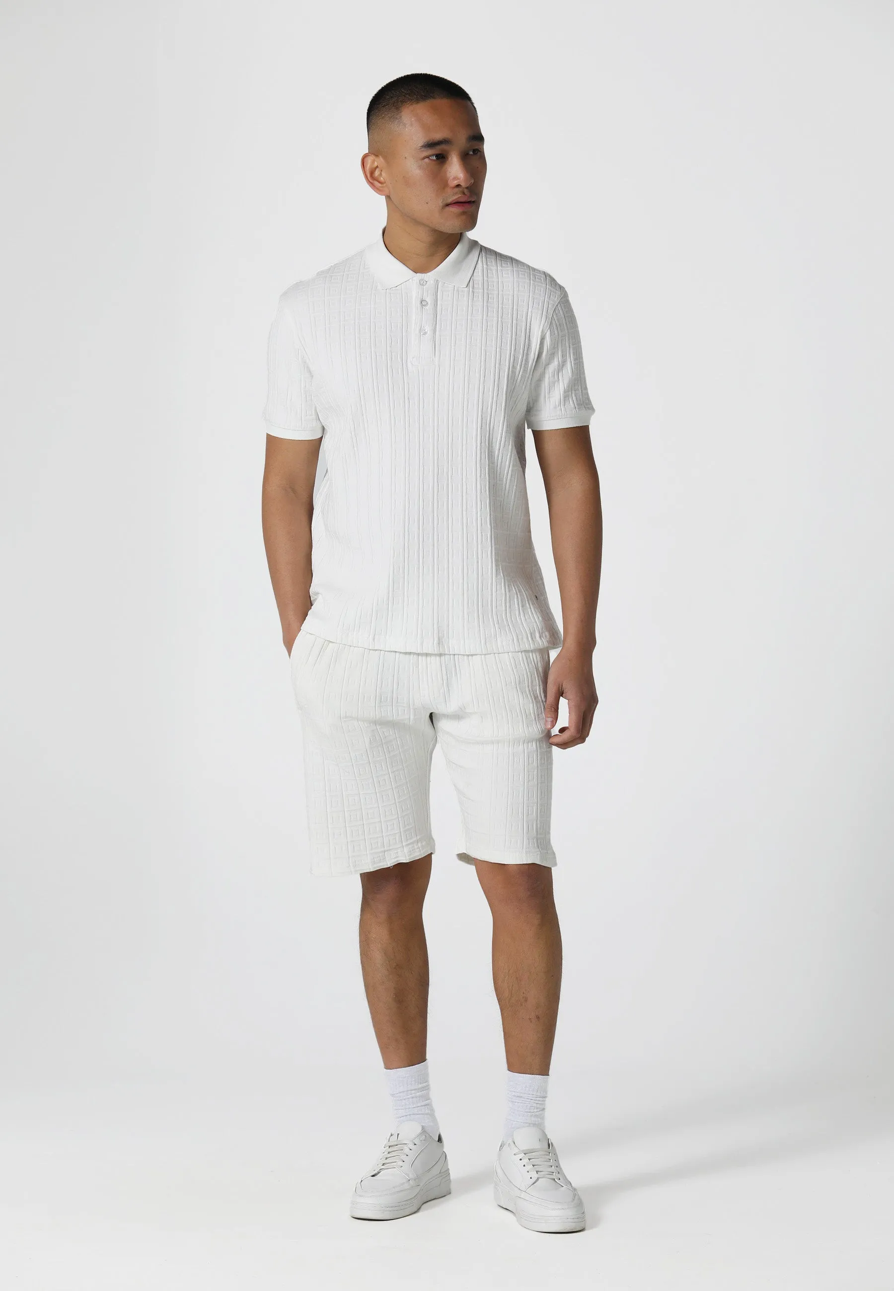 Light Coverage Mivolton Bone White Jog Shorts