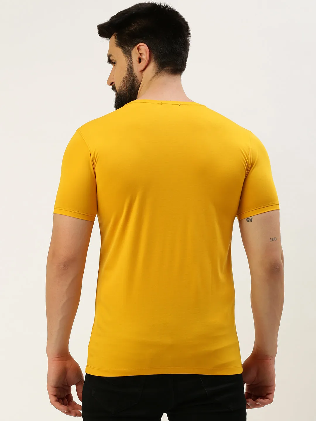 Men's Yellow Round Neck Slim Fit T-shirt Trendy Look Chill Wearable