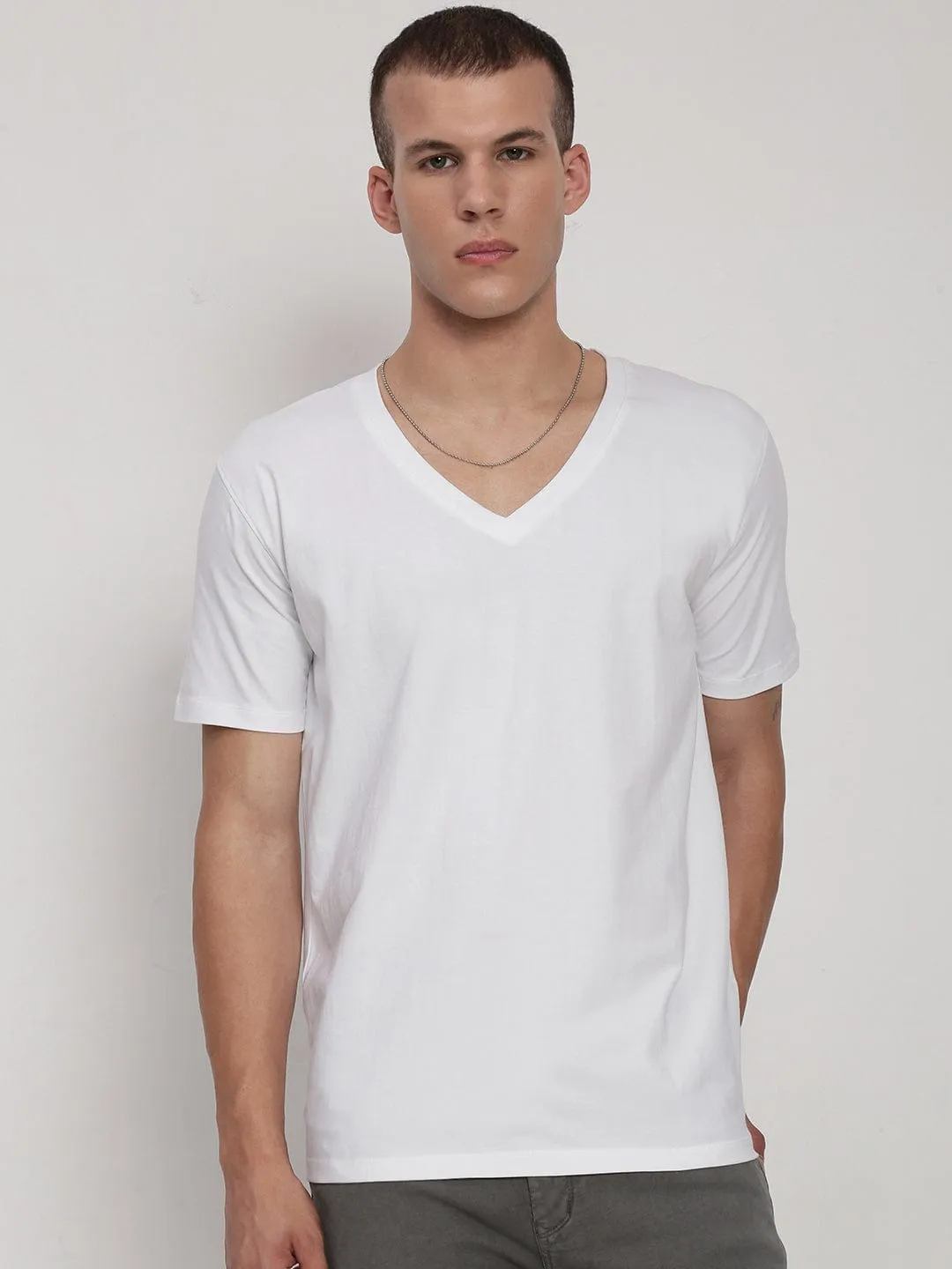 Boho Free Men's White V-Neck Regular Fit T-Shirt