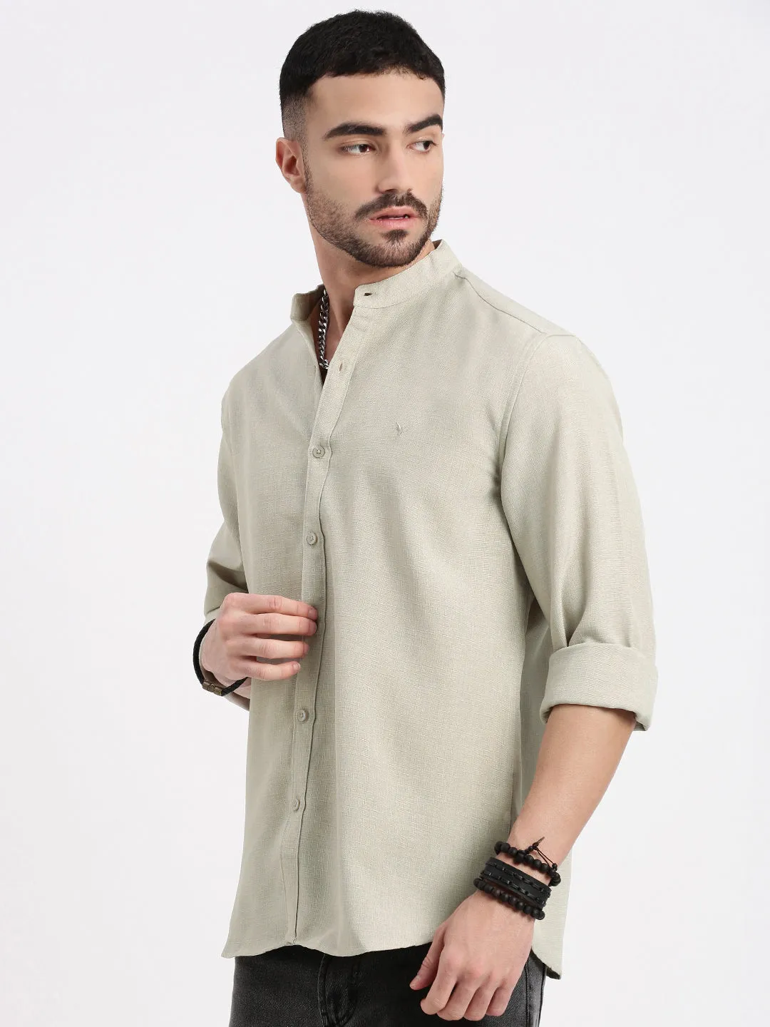 Stretchable Material Men's Beige Mandarin Collar Solid Slim Fit Shirt