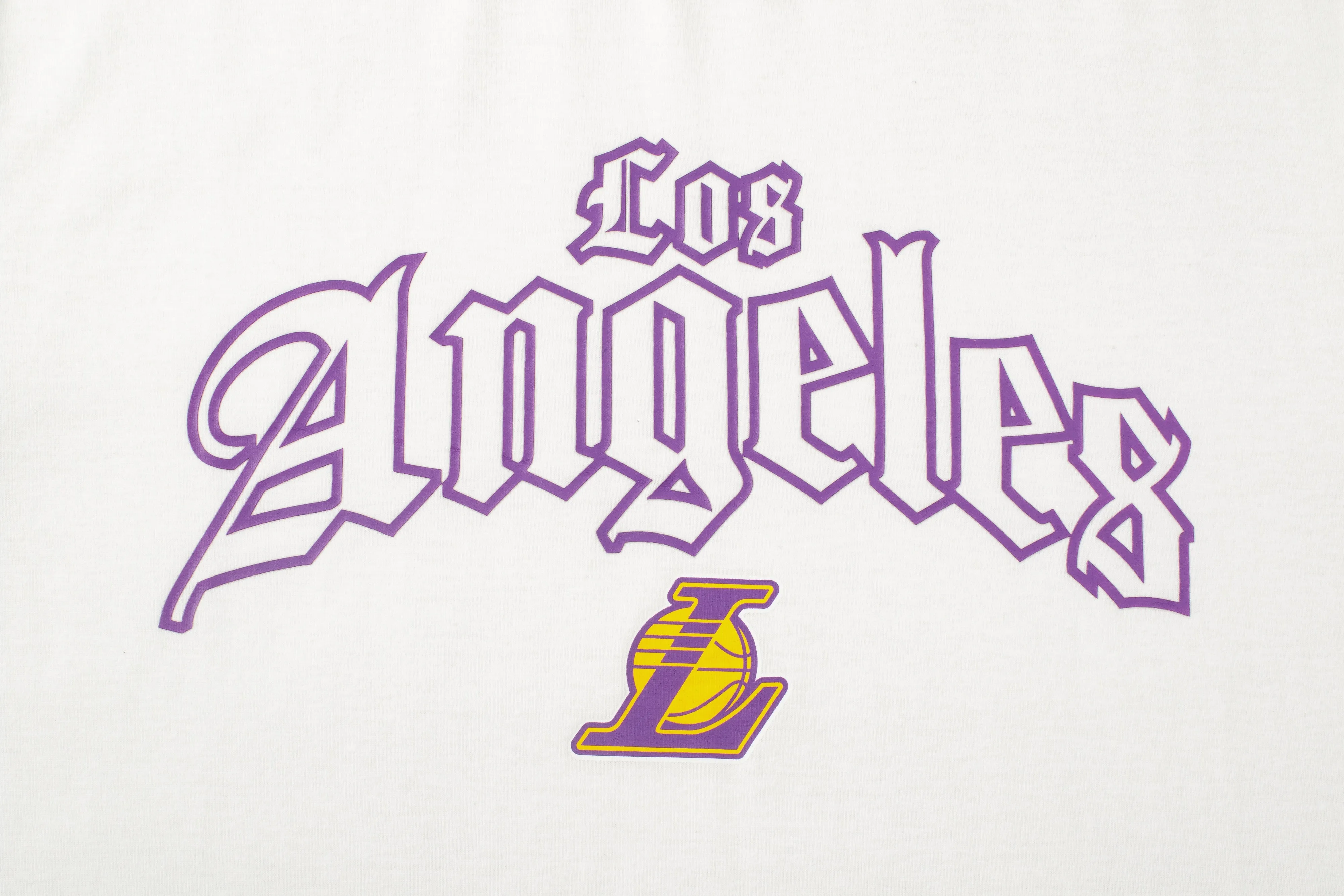 NBA Front Arch Print Regular Fit T-Shirt - Los Angeles Lakers Street Ready Double Layered Collar