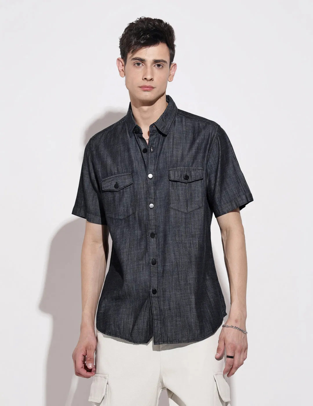 Moon Beam Thick Fiber Men's Navy Blue Half Sleeve Casual Button-Down Shirt with Chest Pockets