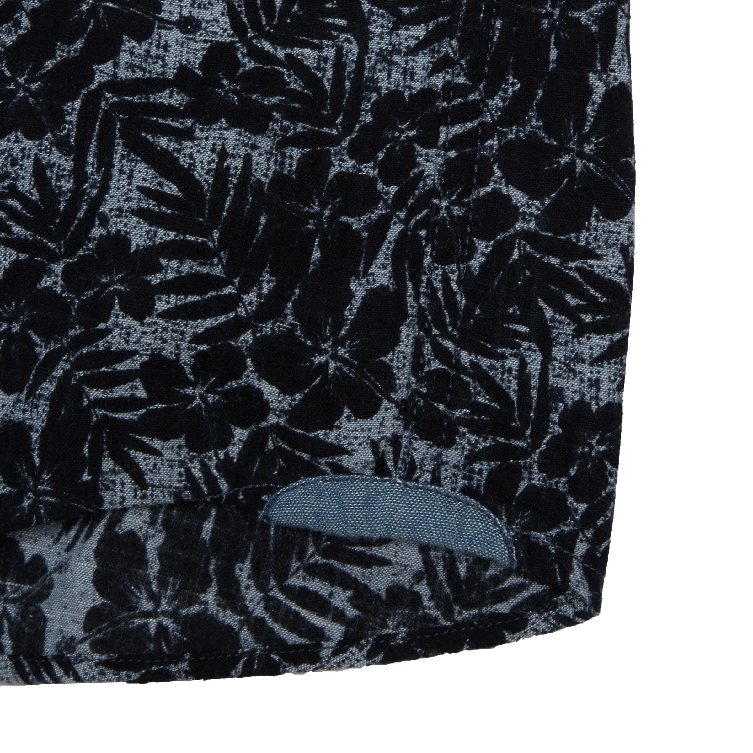 Navy Floral Printed Chambray Short Sleeve Shirt - Navy Floral  * Trendy Design Casual Performance Fit