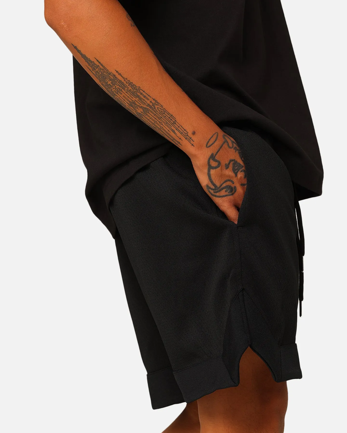 Elastic hem New Era Branded Shorts Black