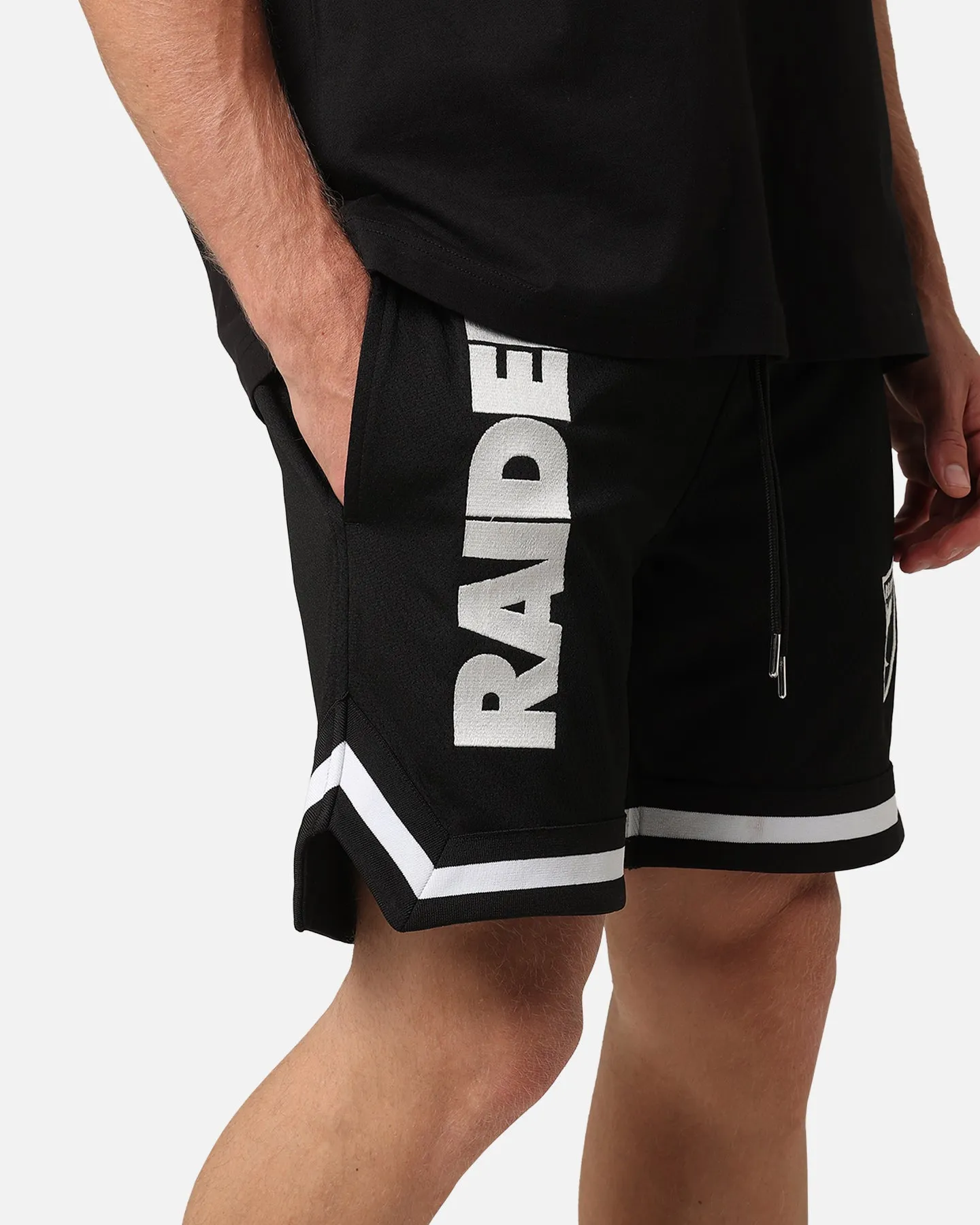 New Era Las Vegas Raiders Mesh Glow Shorts Black Comfort waistband moisture - wicking