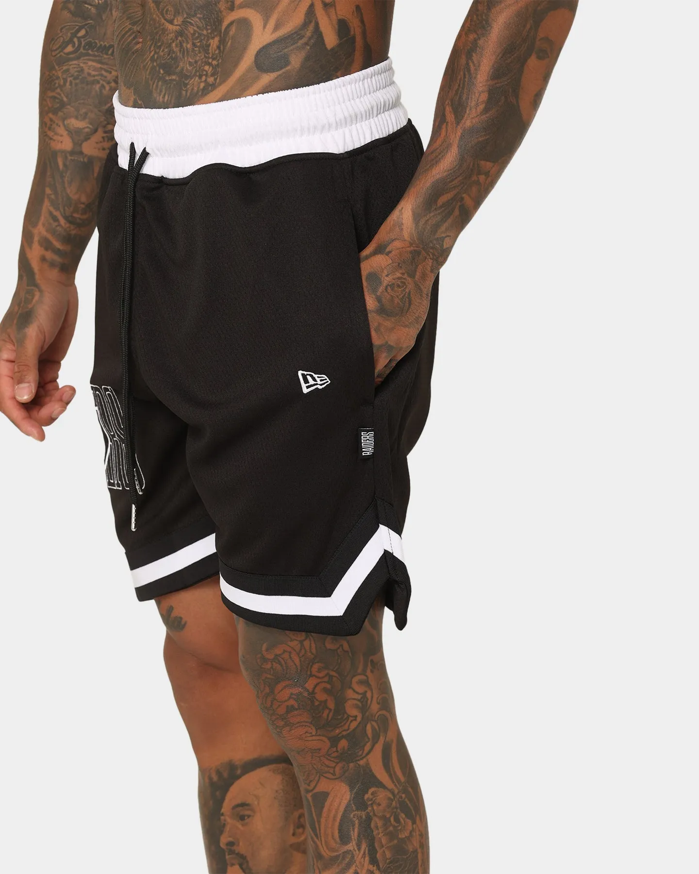 Athletic Shorts New Era Las Vegas Raiders Mesh Shorts Black