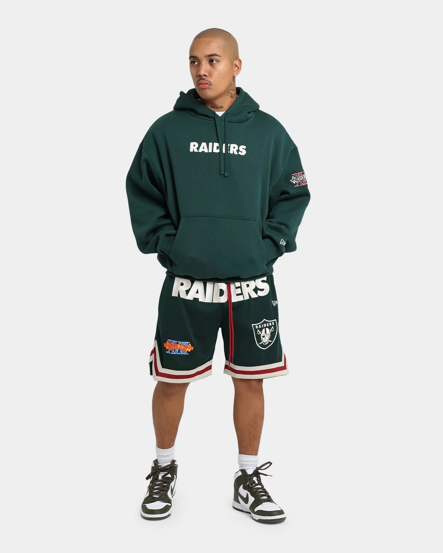 Trend Essential Slim Profile New Era Las Vegas Raiders Mesh Shorts Dark Green