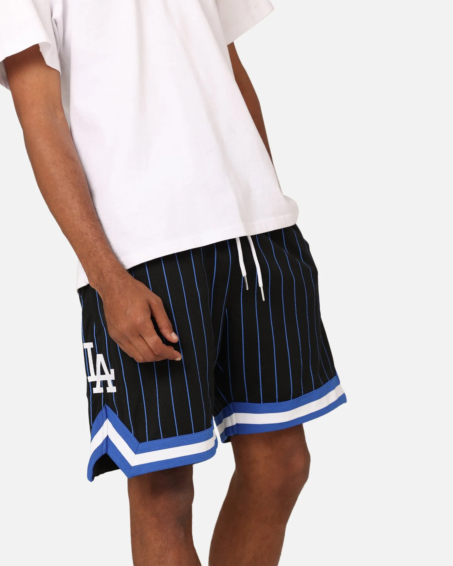 Everyday Ease New Era Los Angeles Dodgers Mesh Shorts Black Pinstripe