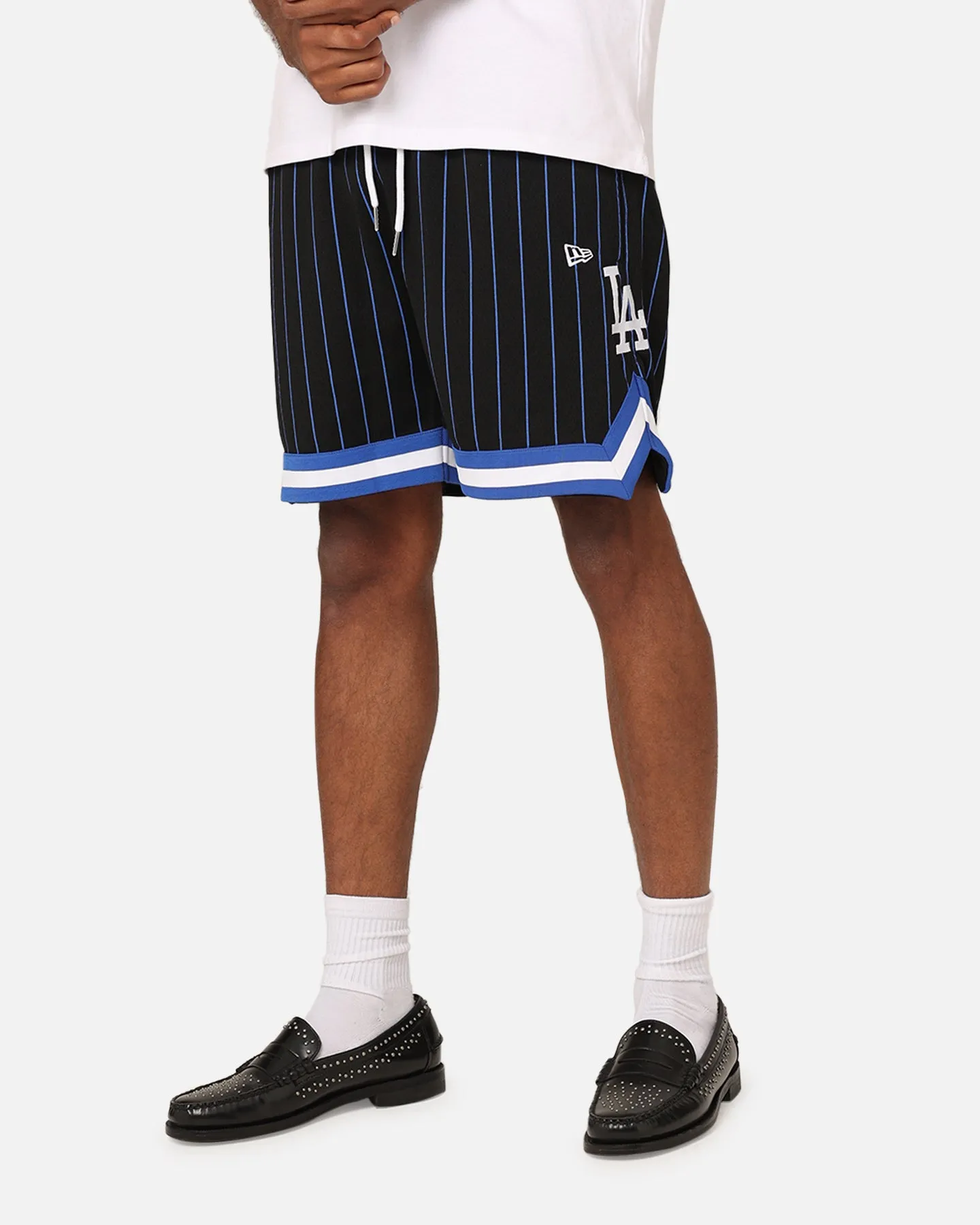 Smooth Flatlock Seams New Era Los Angeles Dodgers Mesh Shorts Black Pinstripe