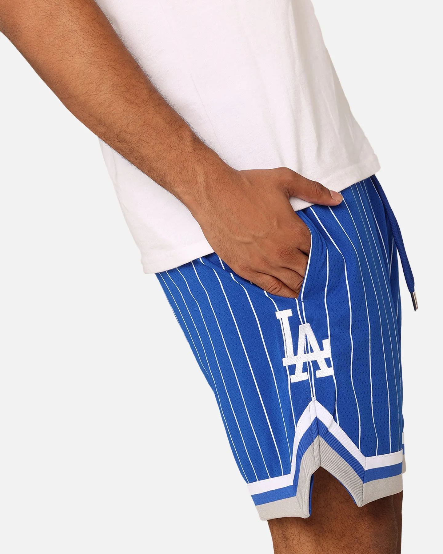 New Era Los Angeles Dodgers Pinstripe Shorts OTC Cozy Wear