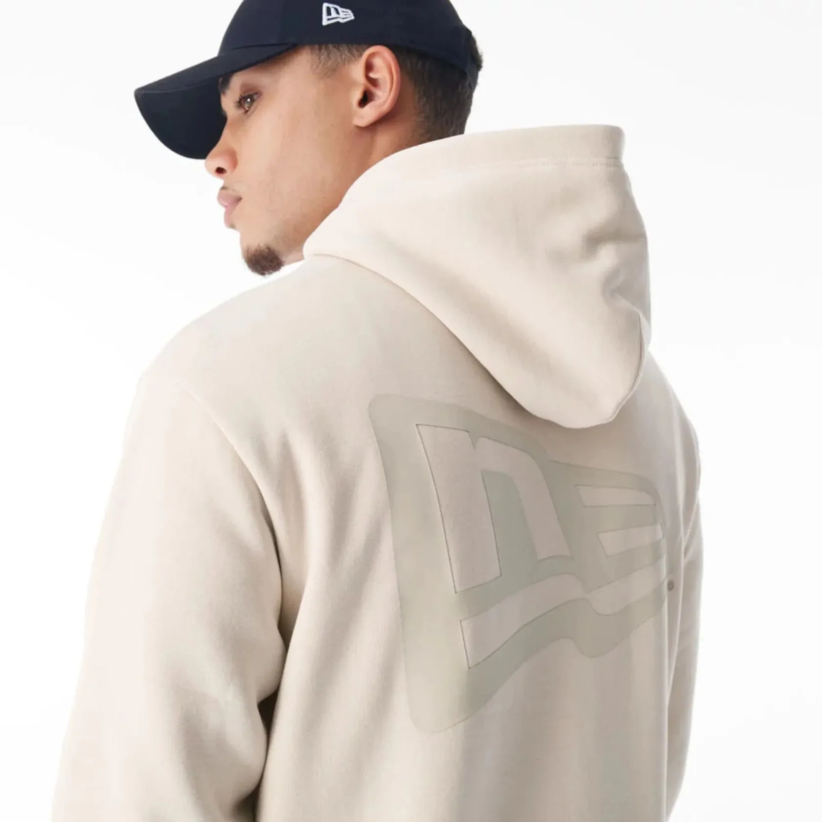 Daily Staple right for travel NEW ERA New Era Flag Cream Oversized Pullover Hoodie