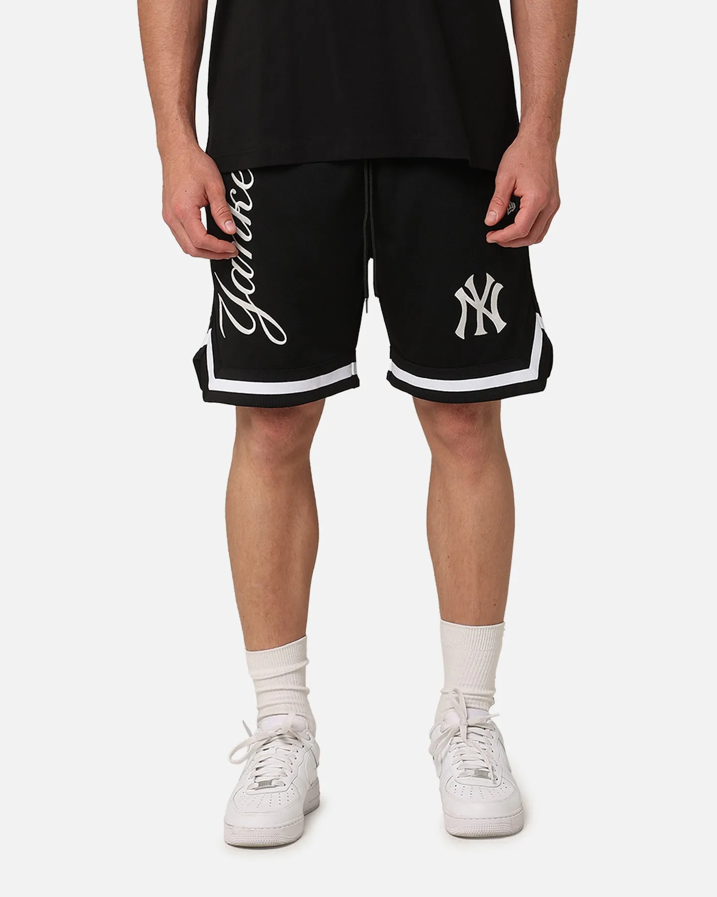 Durable Stitching Abrasion Resistant Fabric New Era New York Yankees Mesh Glow Shorts Black