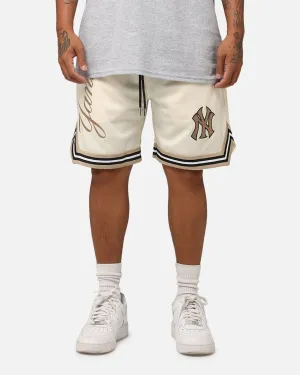 New Era New York Yankees Mesh Shorts Light Beige vacation look Compression Support Layer