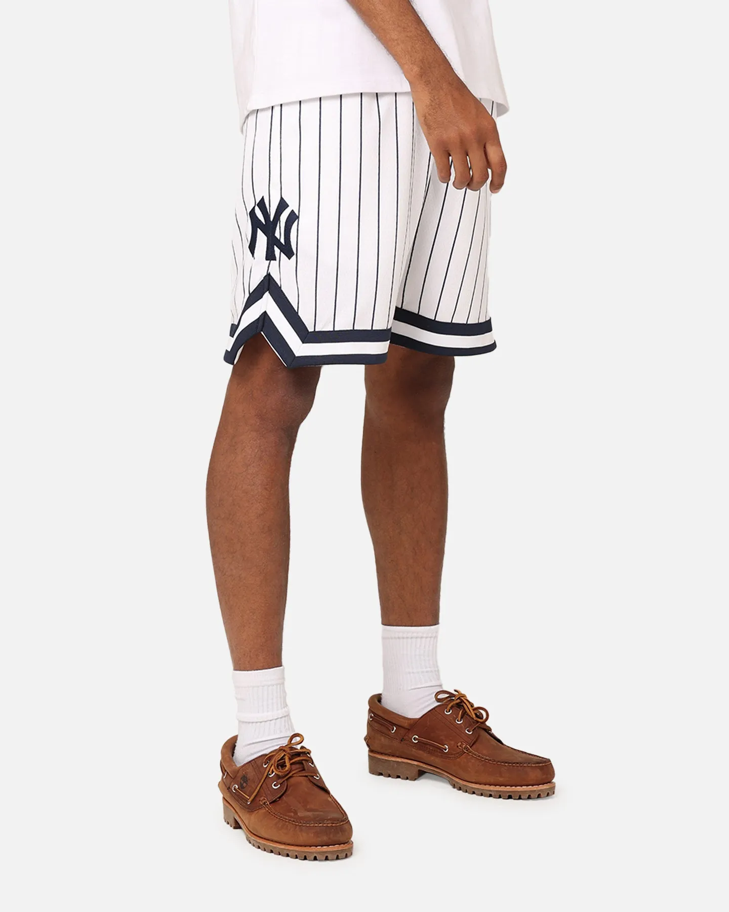 New Era New York Yankees Mesh Shorts White Pinstripe surfing attire Quick Dry Technology