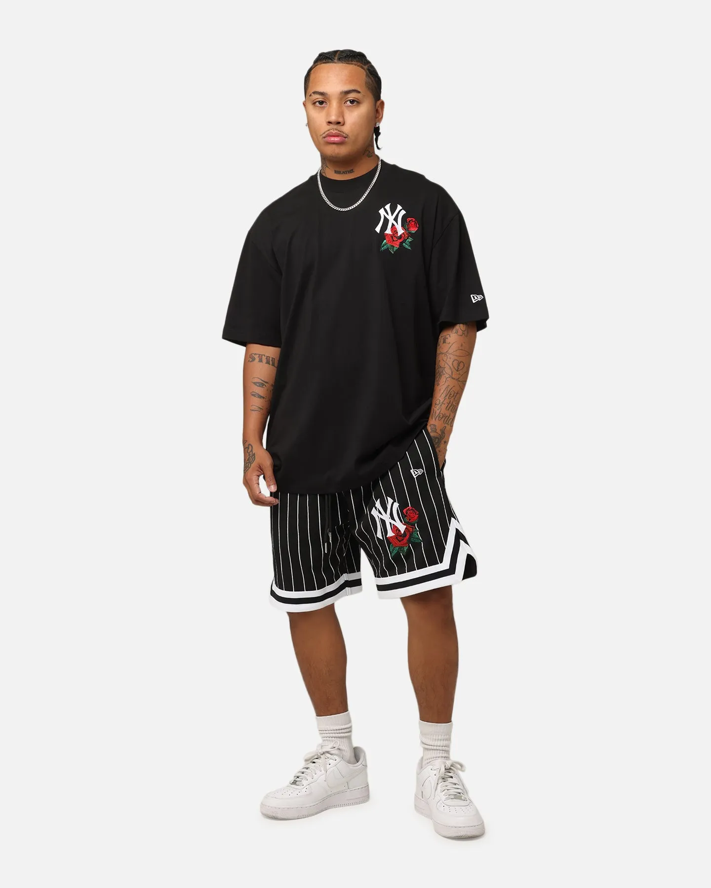 New Era New York Yankees Rose Mesh Shorts Black clubbing attire