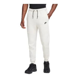 Nike Tech Men's Fleece Joggers Chilly Weather Wear