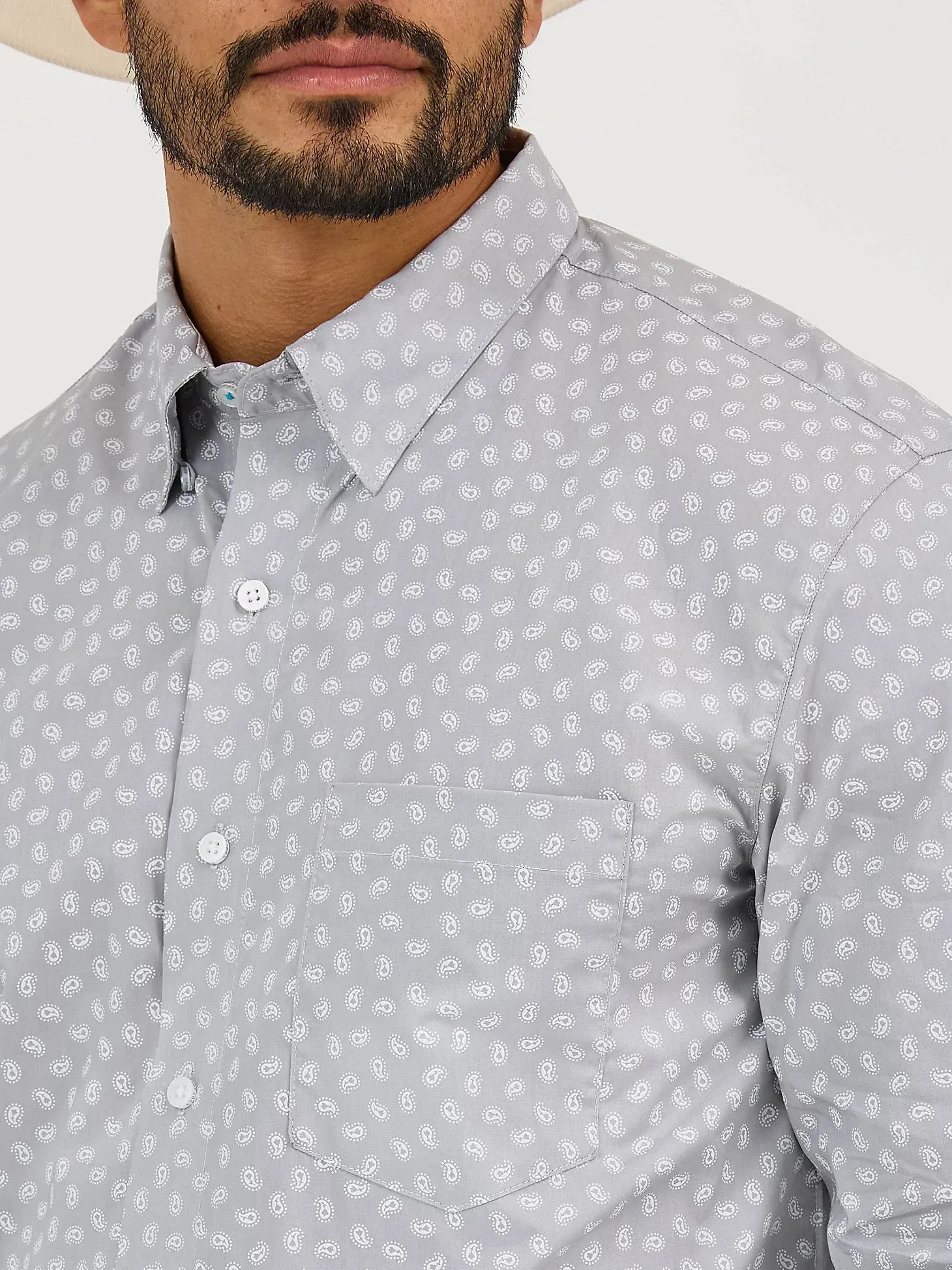 Basic Top Roomy Comfort Wrangler Men's Cody Johnson L/S Paisley Button Down Shirt in Slate Grey