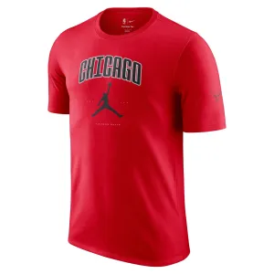 Bemberg Collar Finish Nike Chicago Bulls Essential Men's Jordan NBA T-Shirt