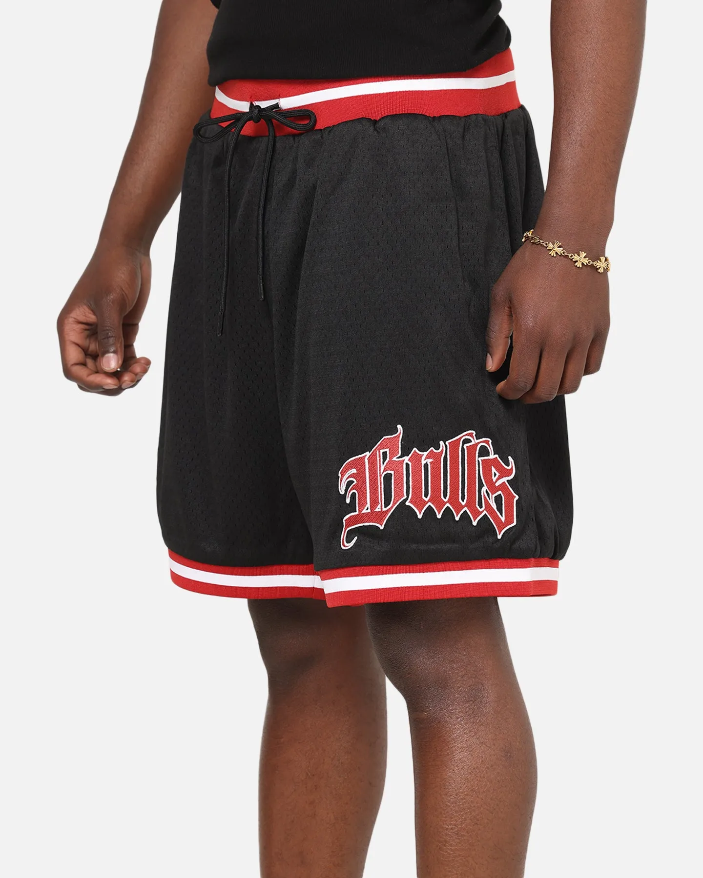 Tagless label Durable Material Mitchell & Ness Chicago Bulls Gothic Shorts Black