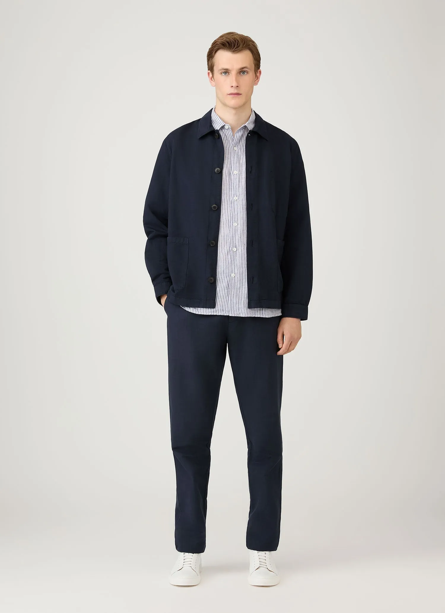 Simple Fashion Light Fit Men's Short Sleeve Linen Shirt in Navy/White